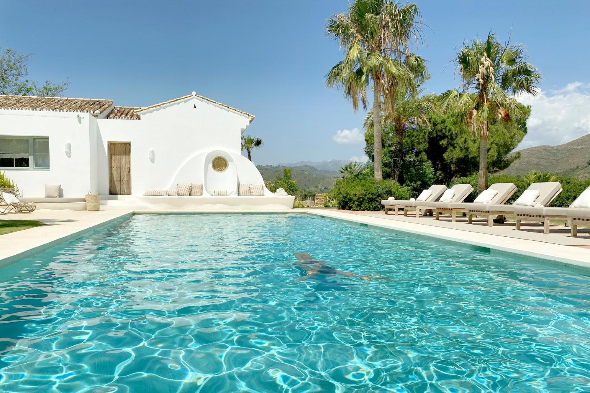 Viluz - Wellbeing Marbella Bed & Breakfast *