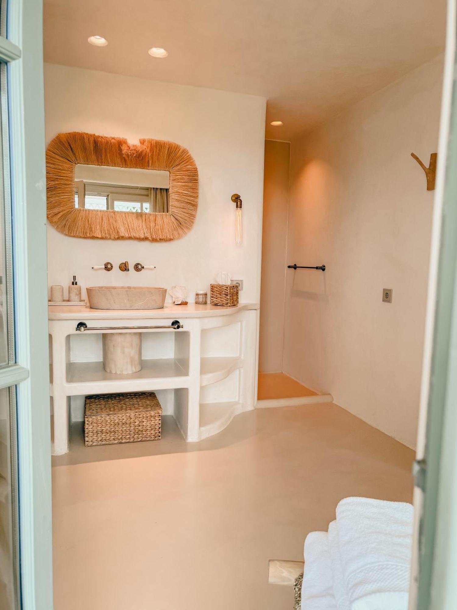 Bed & Breakfast Viluz - Wellbeing Marbella