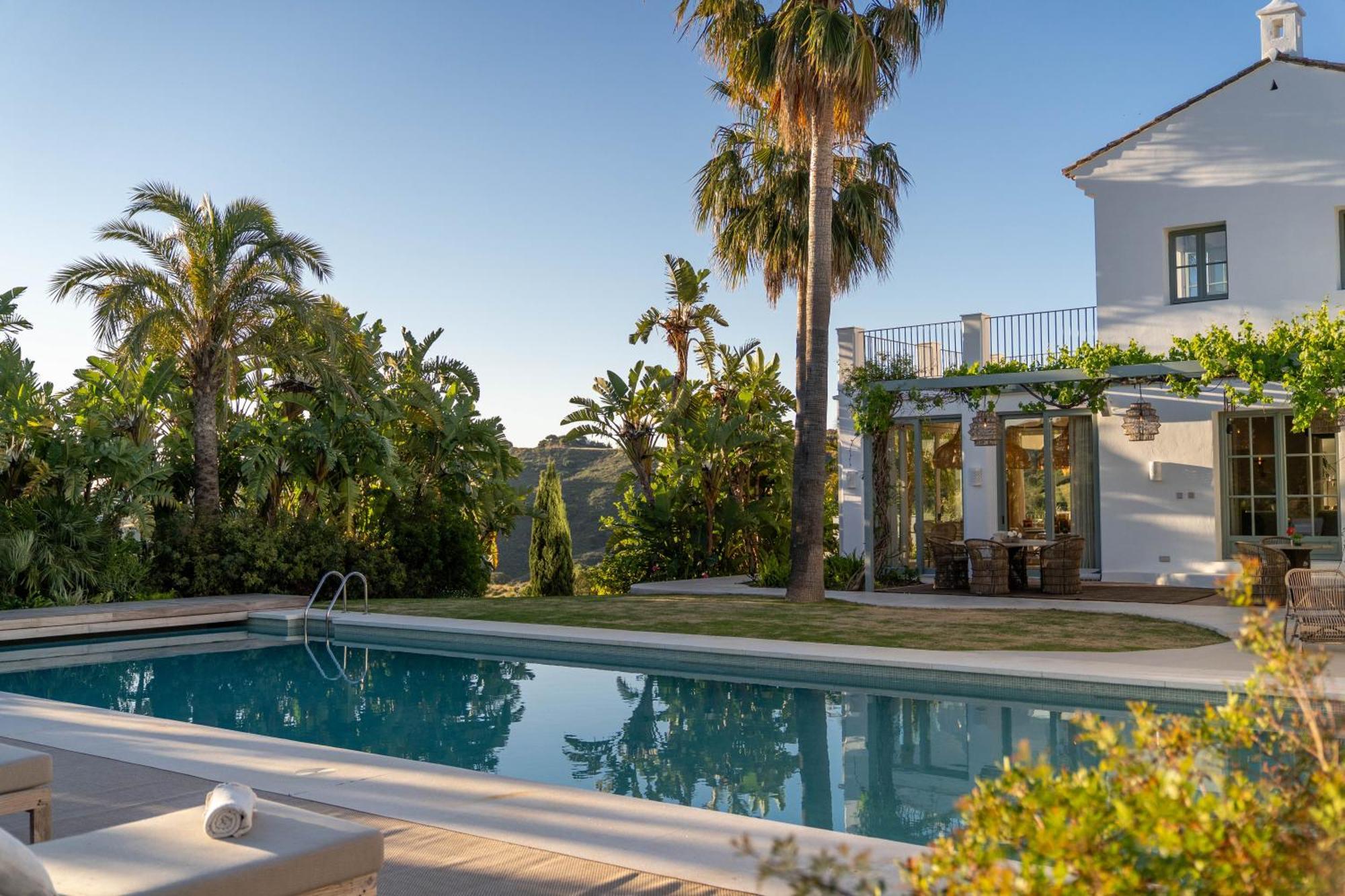 Bed & Breakfast Viluz - Wellbeing Marbella *