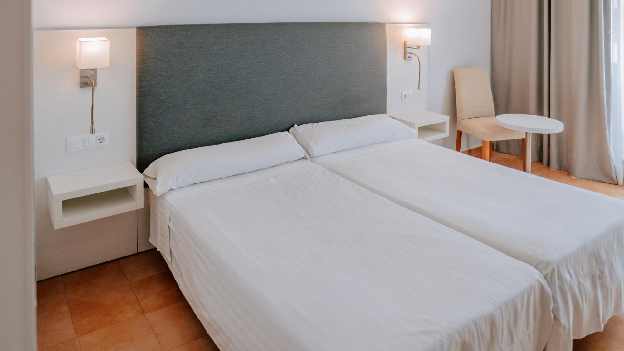 Hotel Bahia Sur