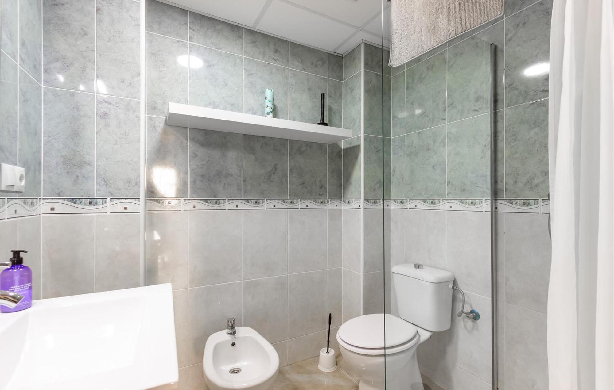 Amazing In Apartment *