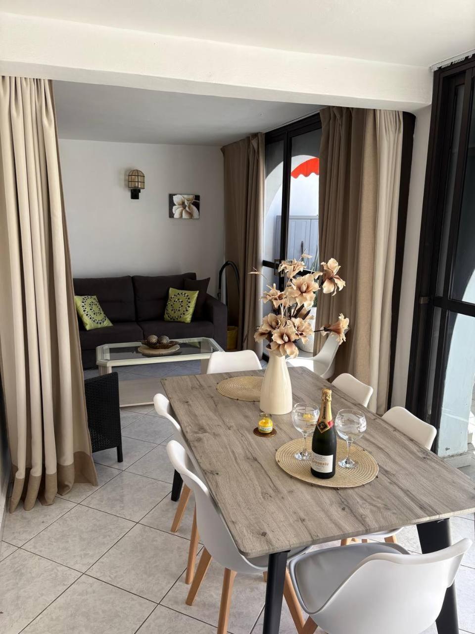 148 Parque Santiago 2 By Tenerife & Sales Apartamento *