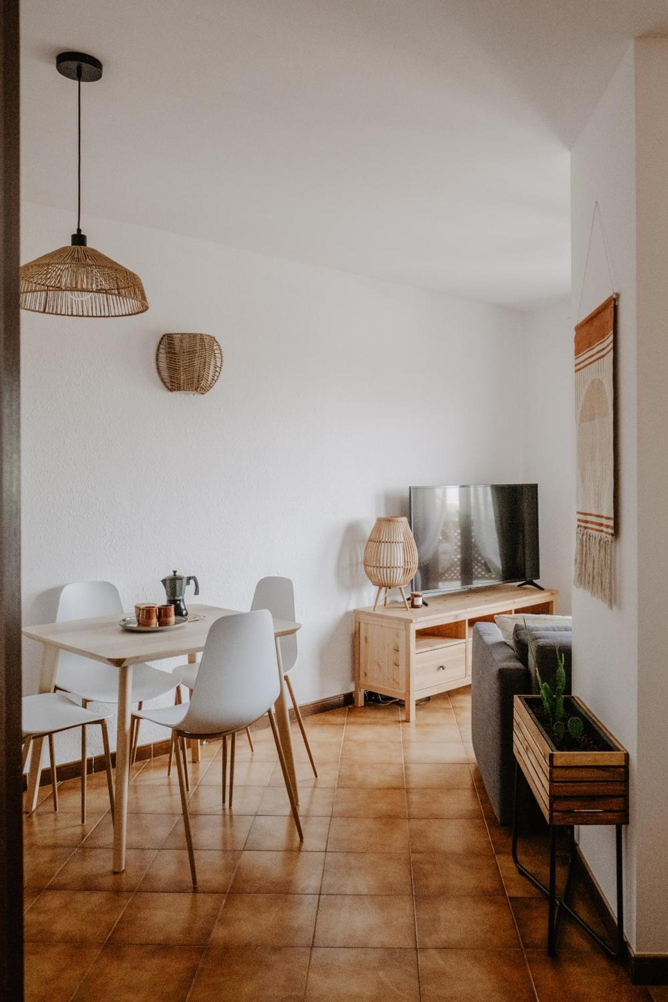 Apartamento Alba Vista - Albatros Park In Golf Del Sur Tenerife - Heated Pool & Teide View