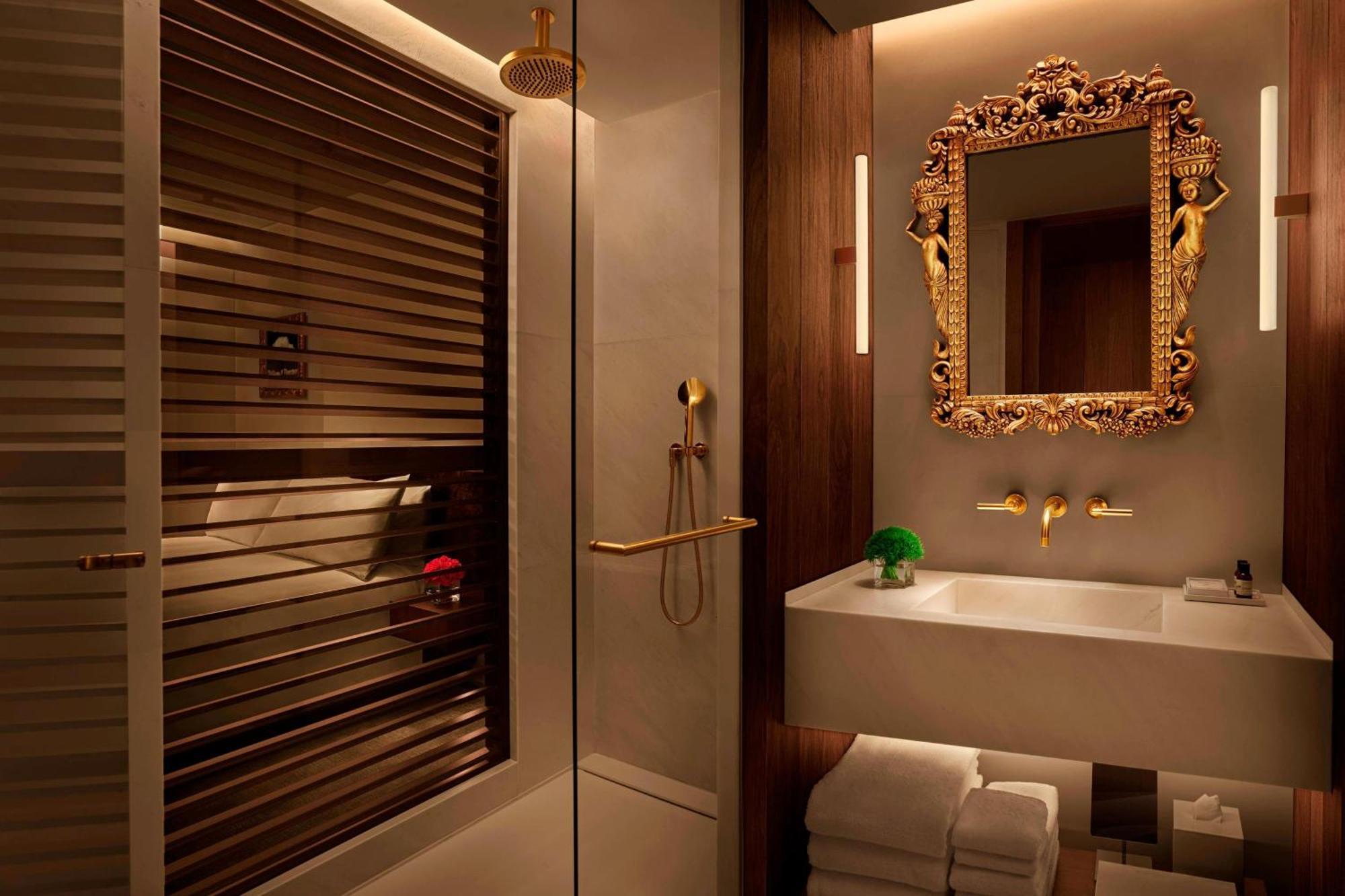 The Edition Hotel 5*