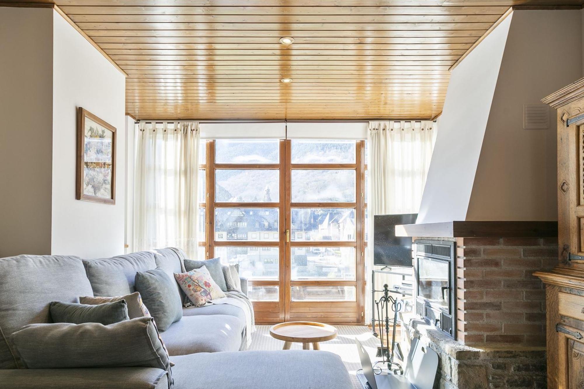 Apartment Luderna - Duplex Comets 4j Vielha