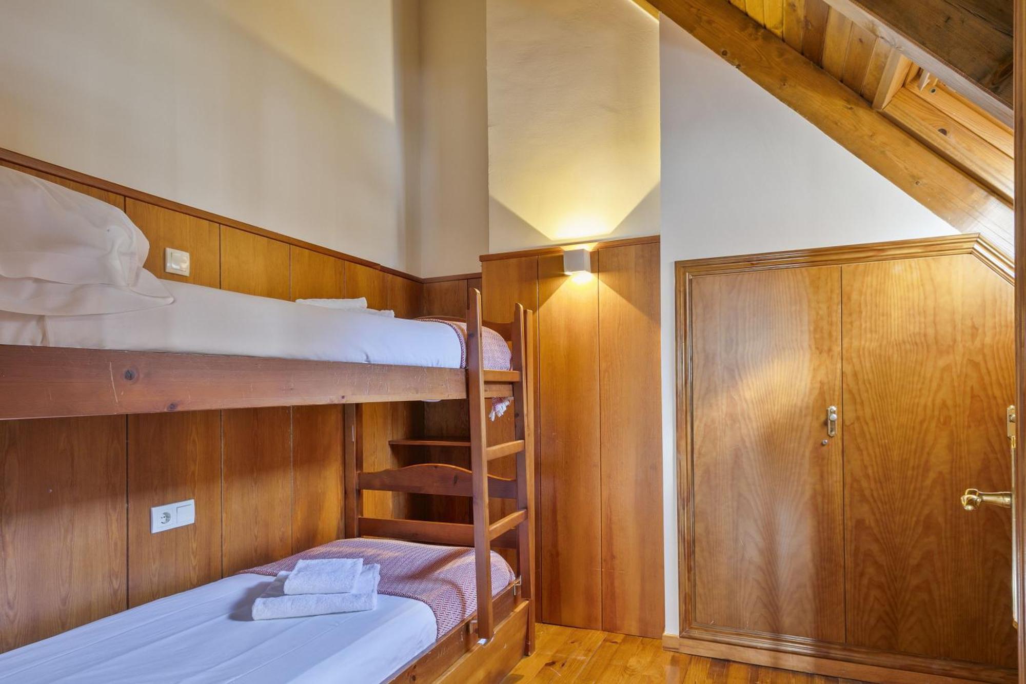 Apartment Luderna - Duplex Comets 4j