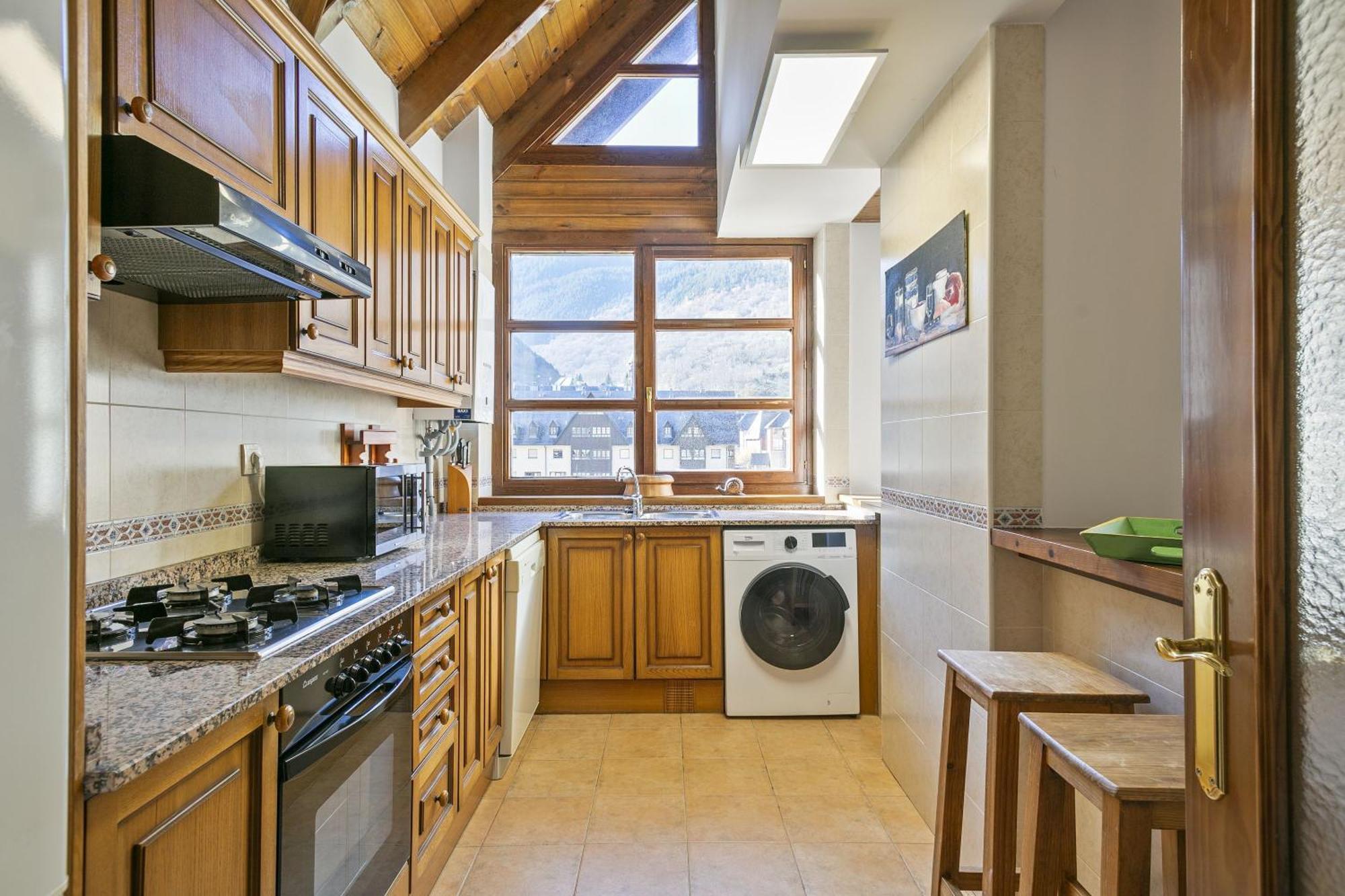 Apartment Luderna - Duplex Comets 4j Vielha