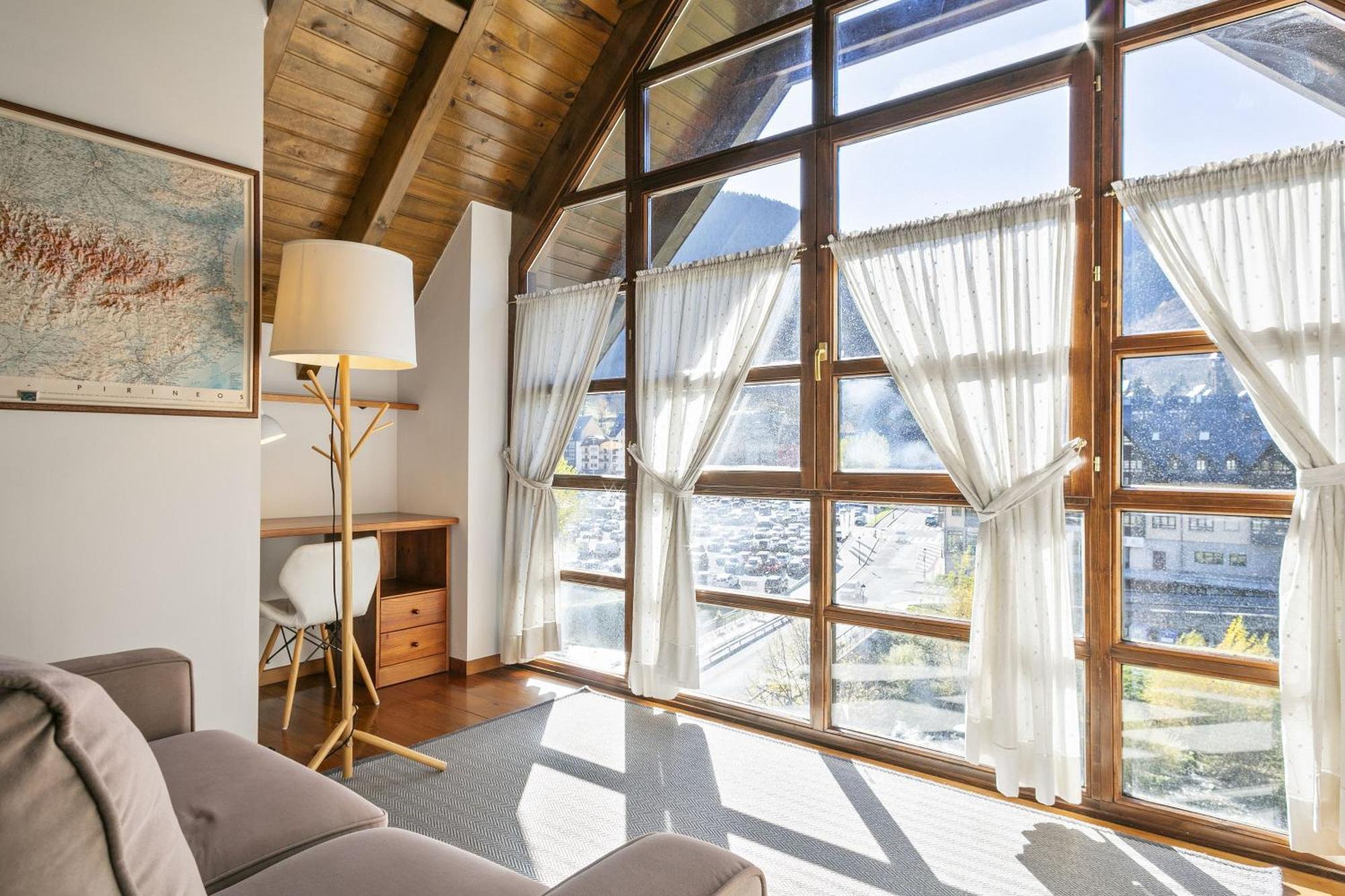 Apartment Luderna - Duplex Comets 4j