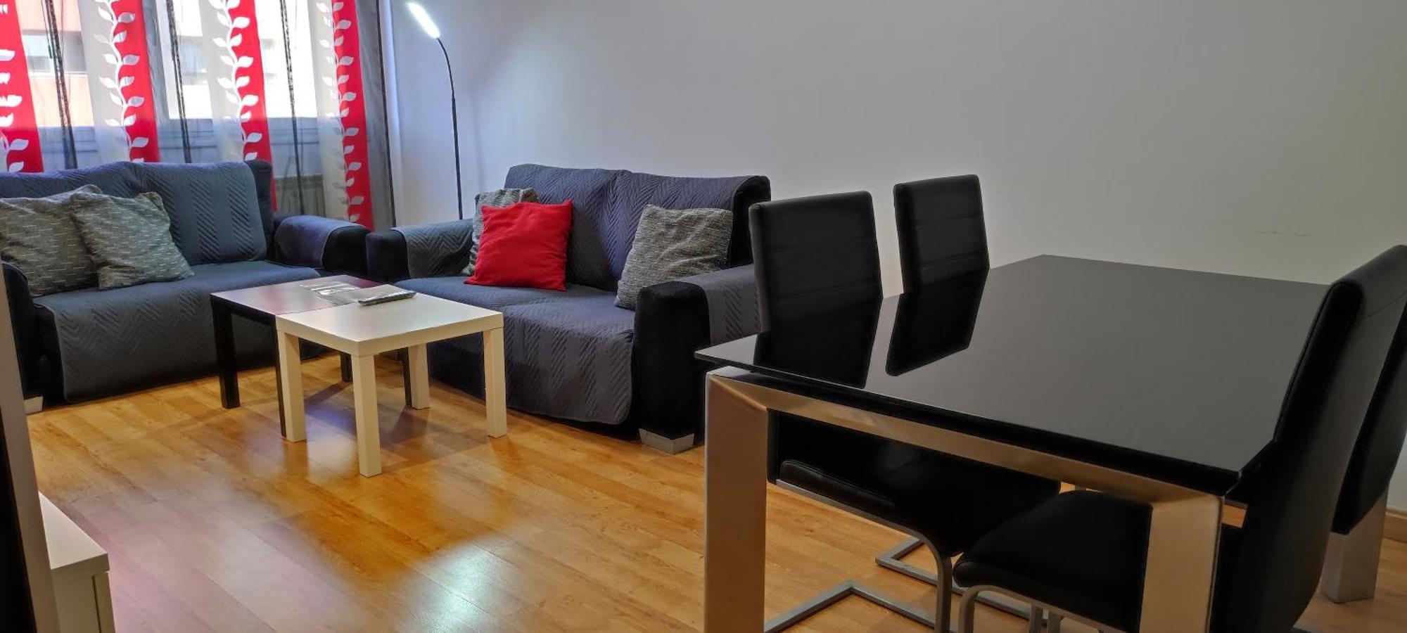 Apartment Lirios Logrono