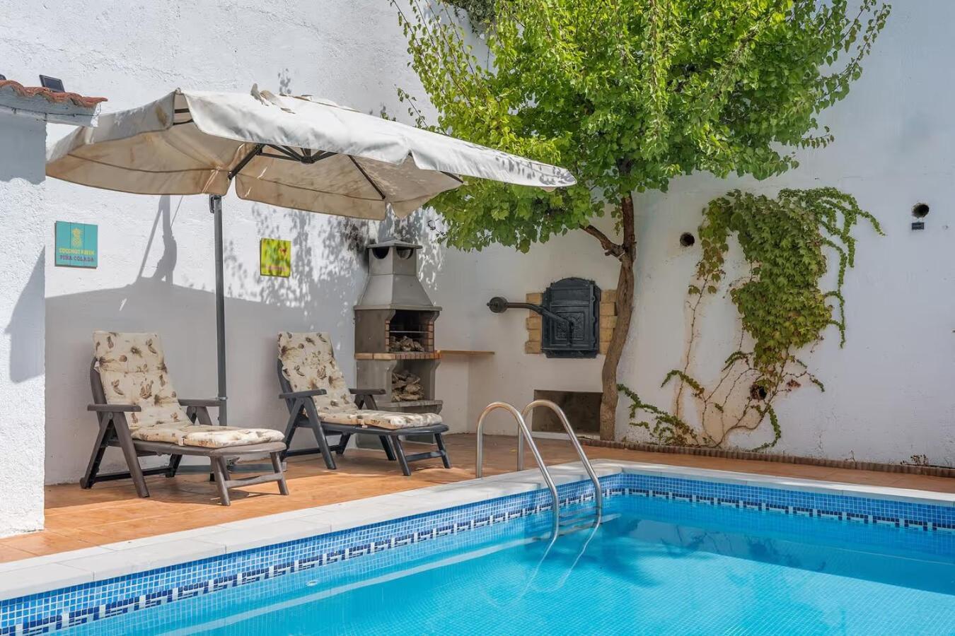 Country house Vistablanca: Panoramic Views With Pool Near Alhambra Cenes De La Vega