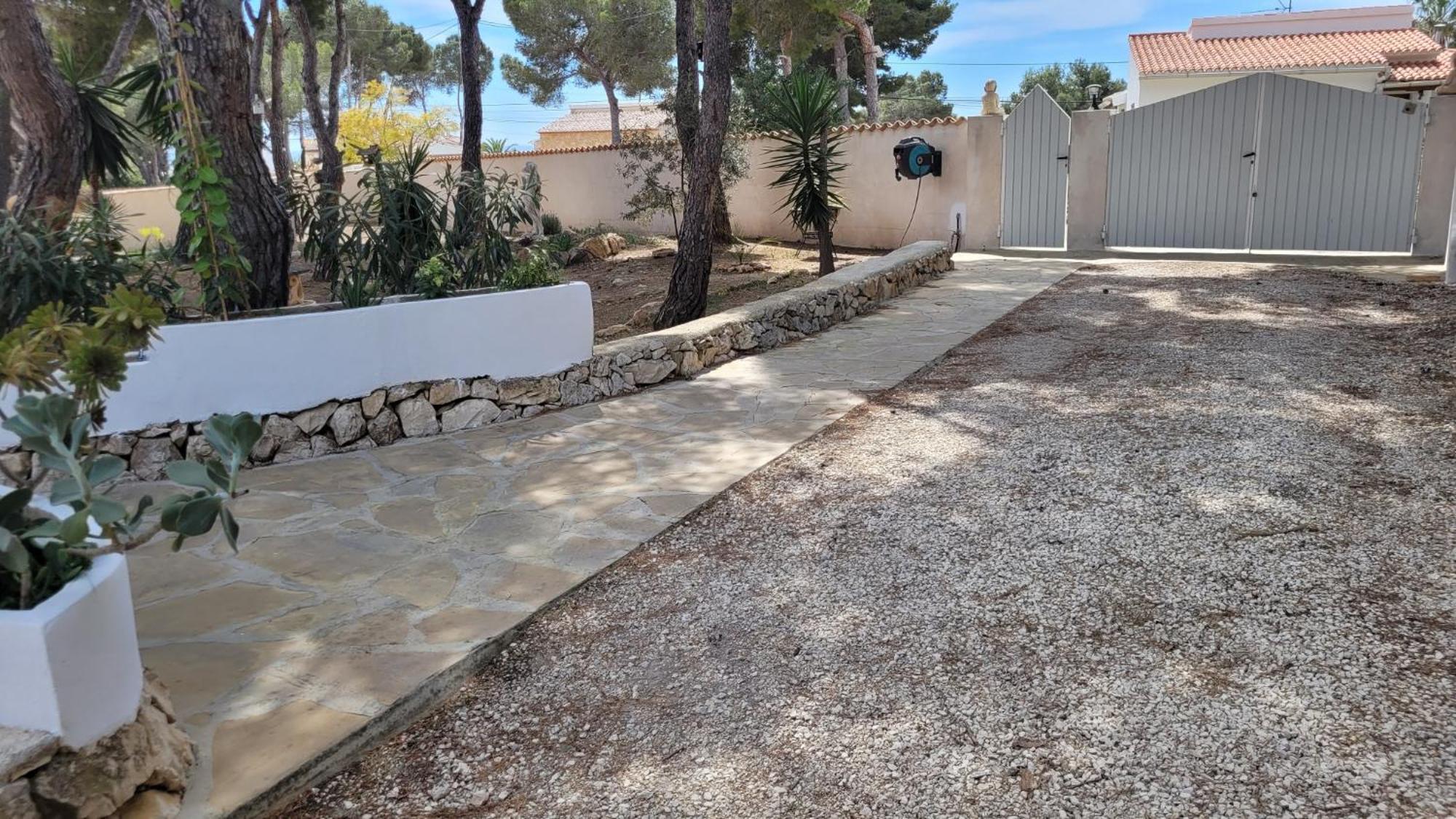 Casa Caledonia - Dans Avec Jardin Arbore Et Piscine A 500 M De La Apartment *