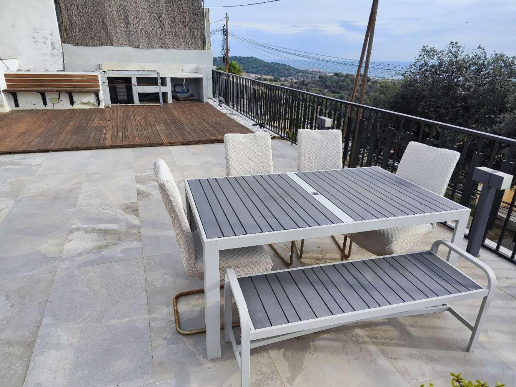 A+view Private Terrace Private Pool Family Fun Badalona