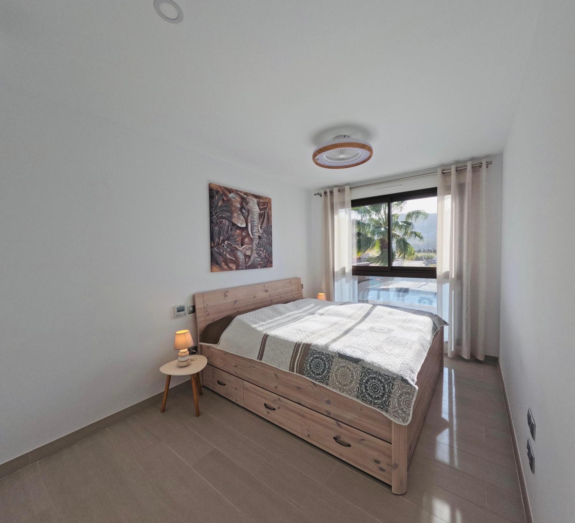 Lomas I Les Deveses Apartamento