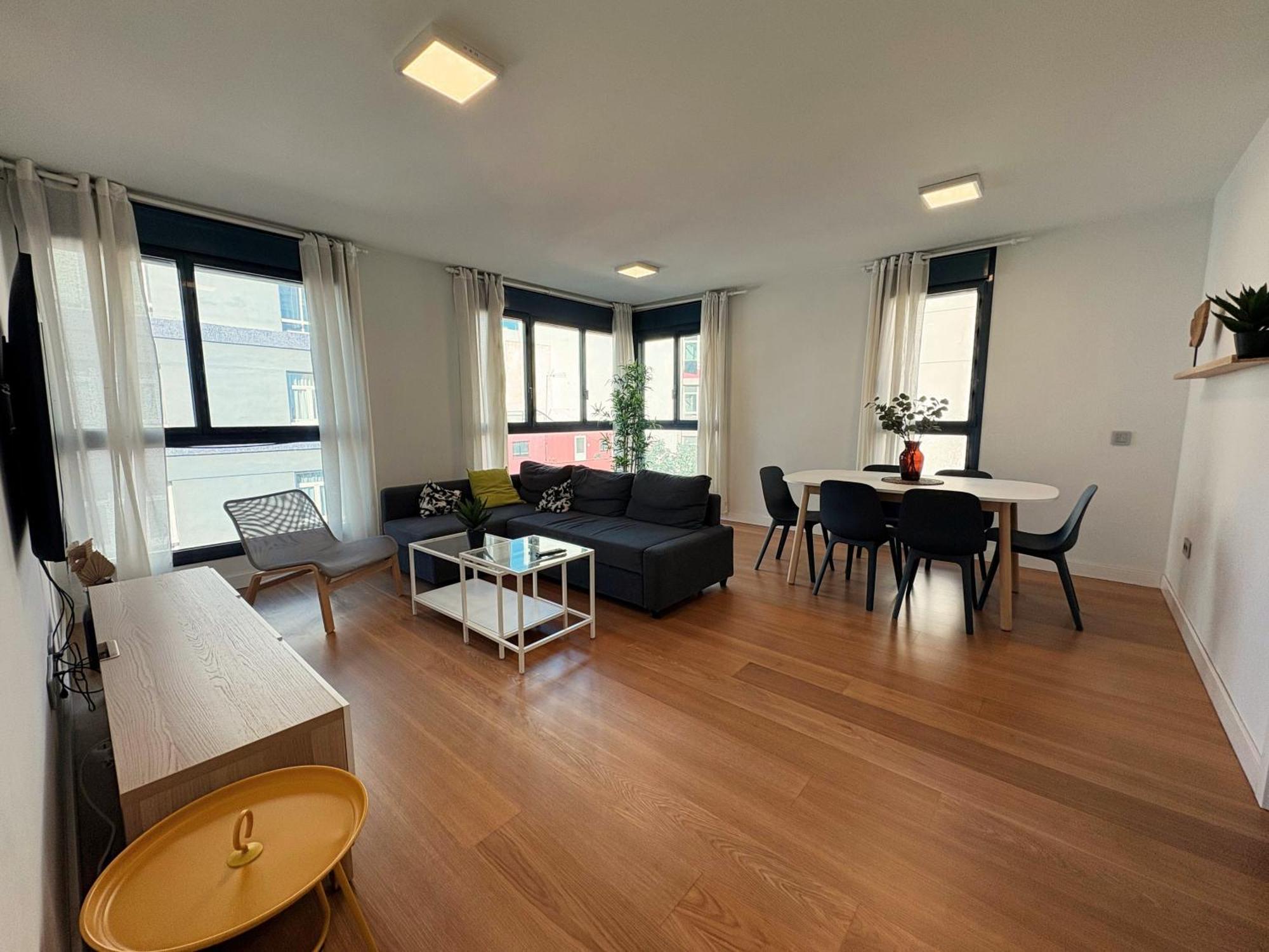 A484b Luxury By Wave *
