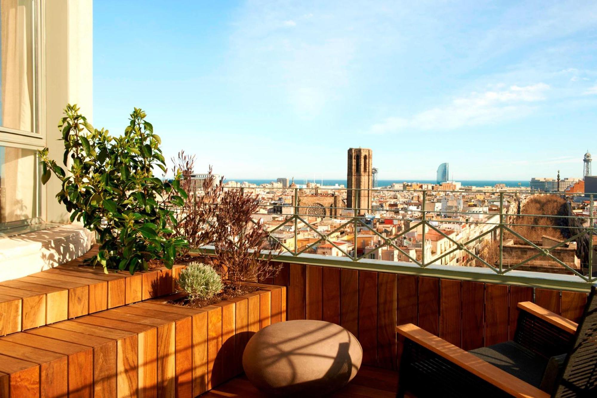 Le Meridien Hotel