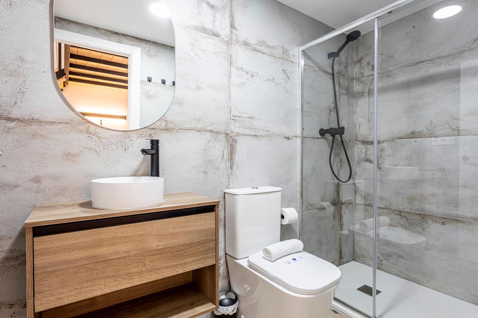 Marie Curie Flats, Lovely Duplex 2 Apartment *