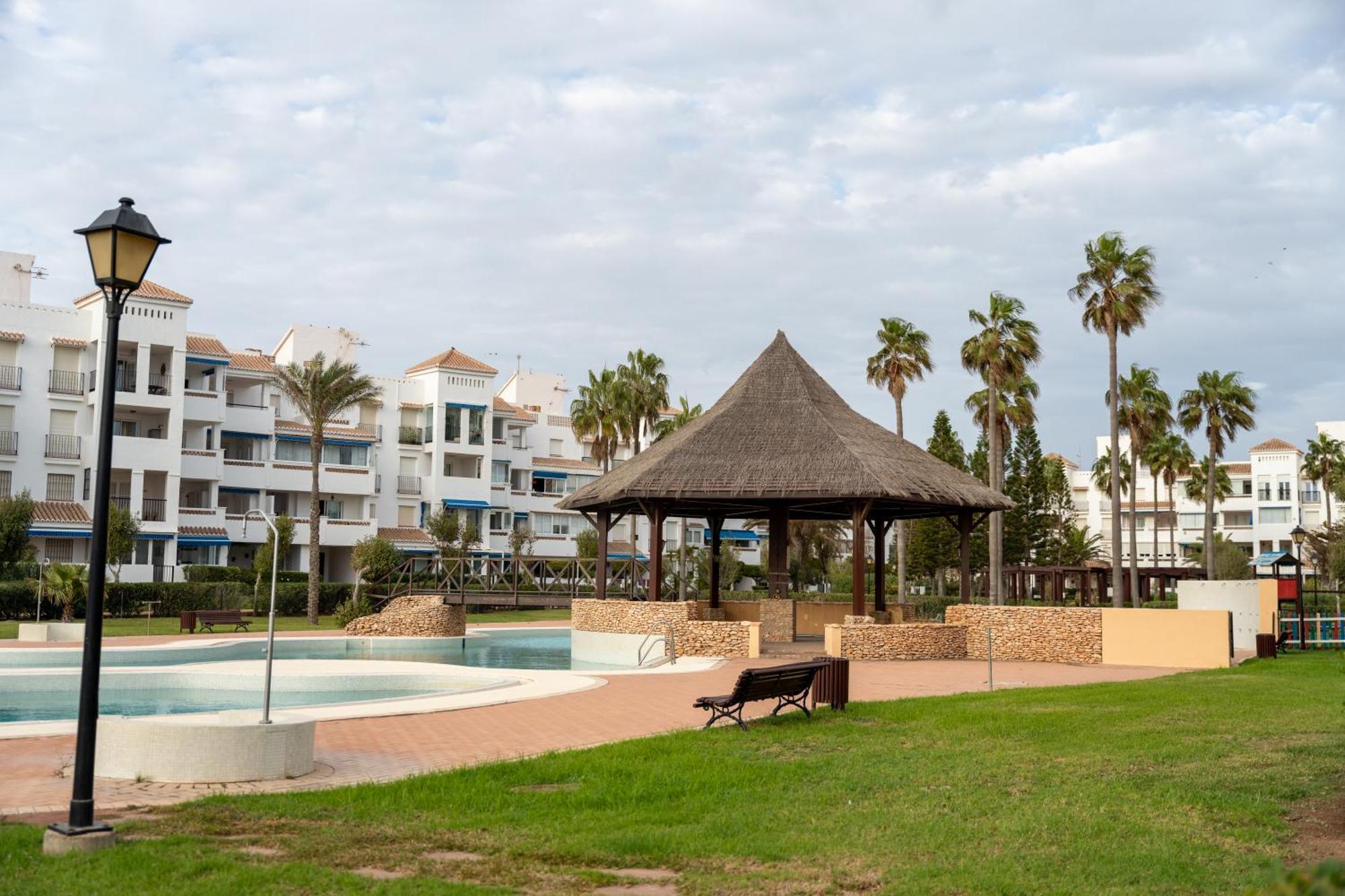 Trendyhomes Iii Apartamento Almerimar