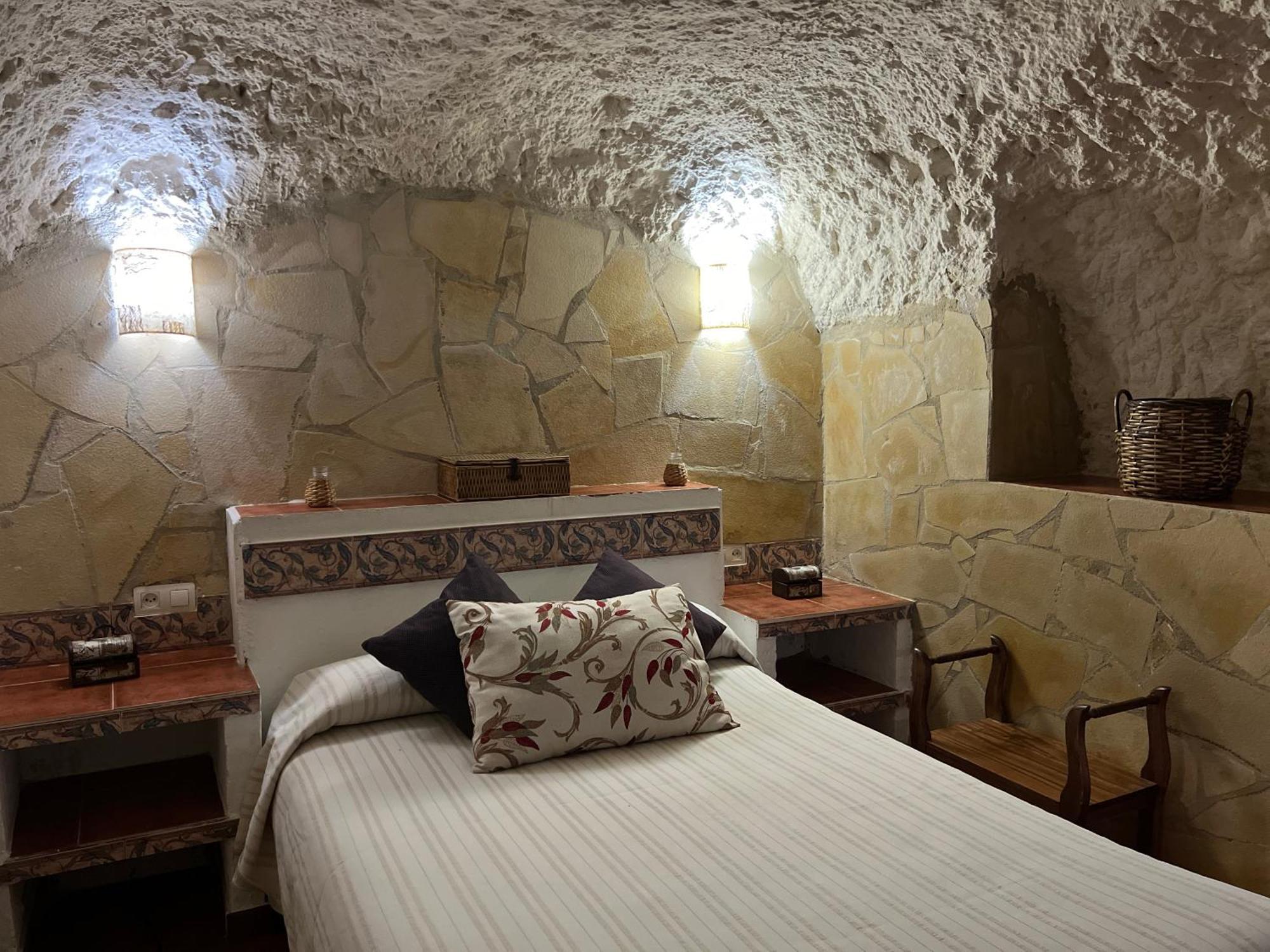 Maribel - Complejo El Tejar - Con Jacuzzi En Alcala Del Jucar Country house
