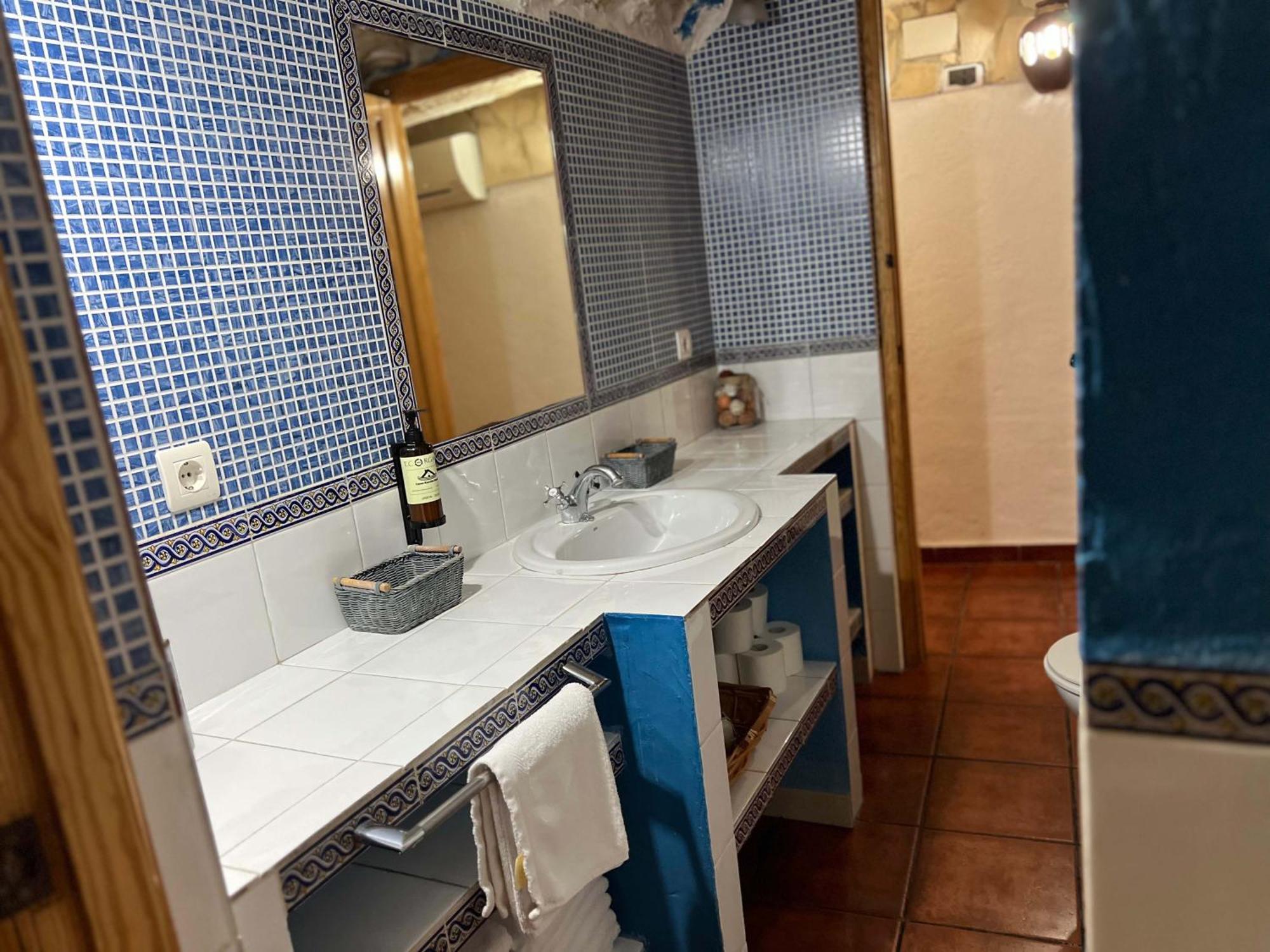 Maribel - Complejo El Tejar - Con Jacuzzi En Alcala Del Jucar * Casas del Cerro