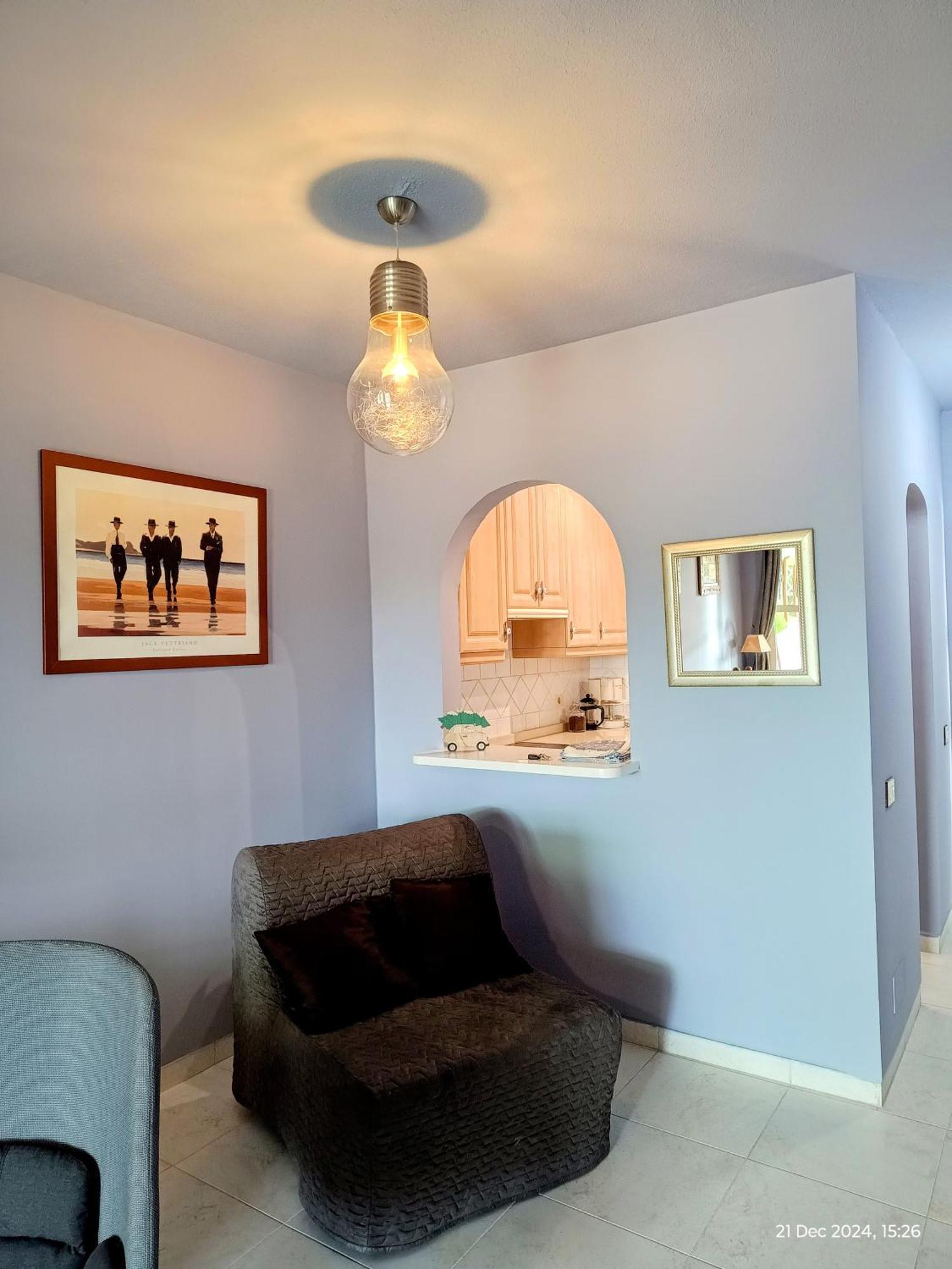 Apartment With A View, Pet Friendly, Wifi, Large Terrace, Sea View *
