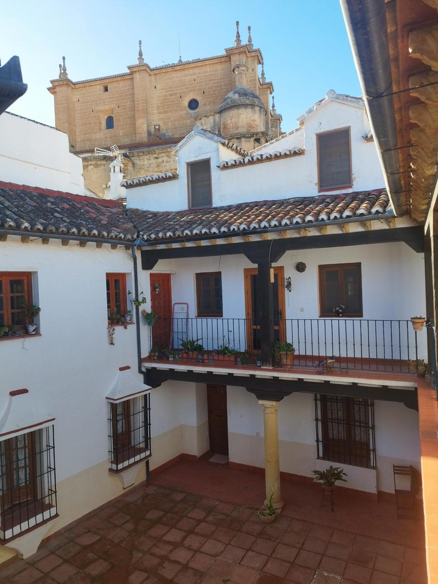 Armiñán Ronda- Parking Opcional Ronda
