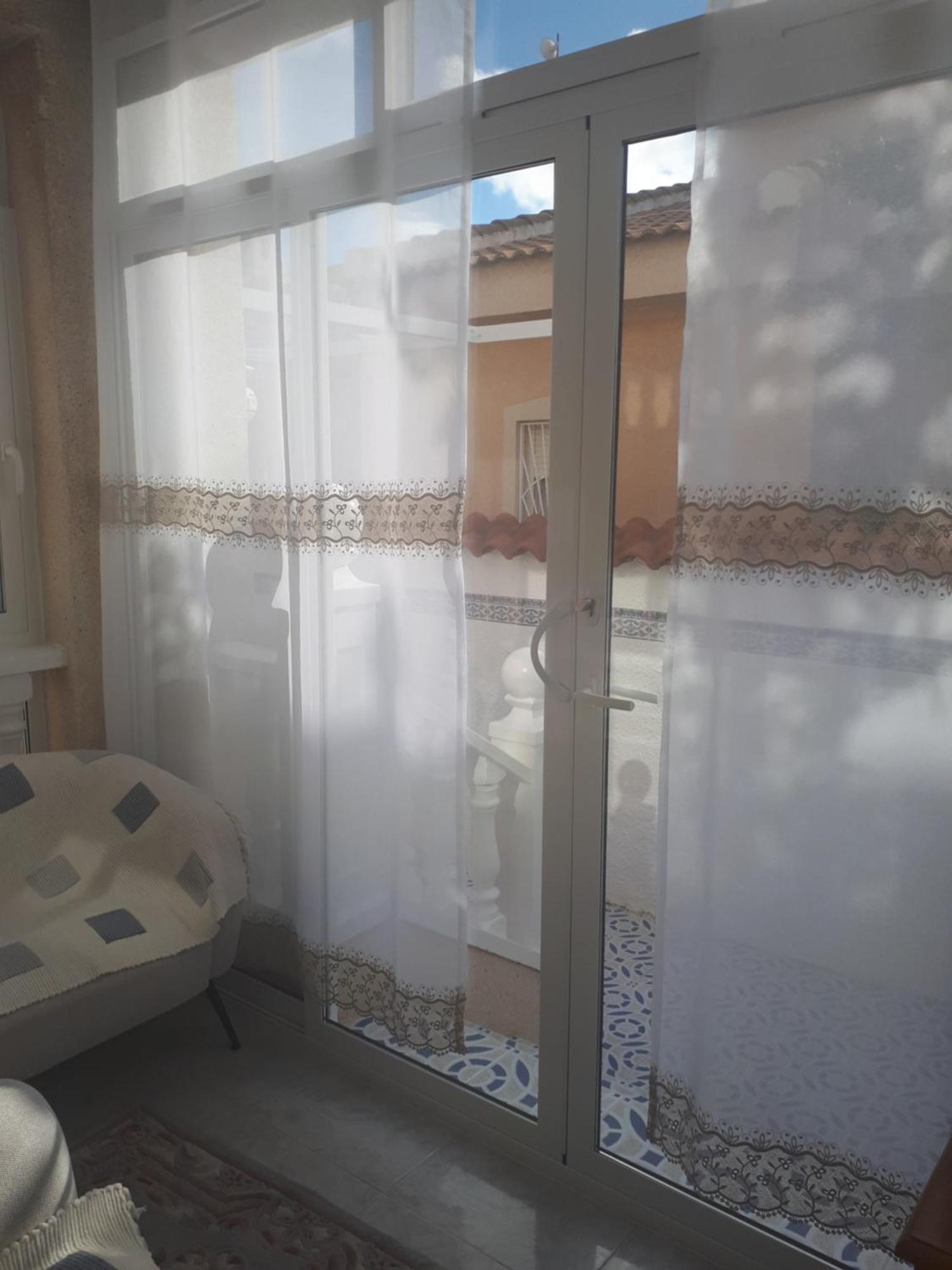 Lovely Detached 3 Bedroom Villa, Communal Pool In Quesada