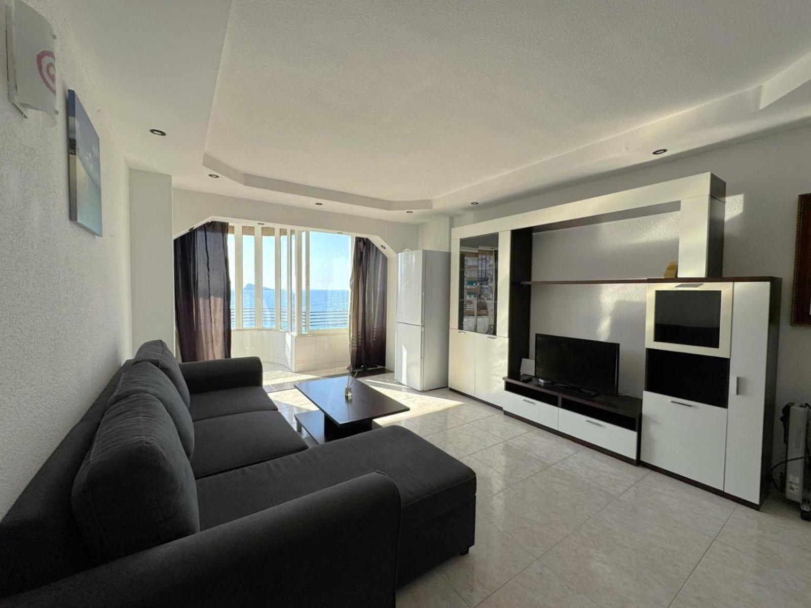 Coblanca 8-7º2 Apartamento *