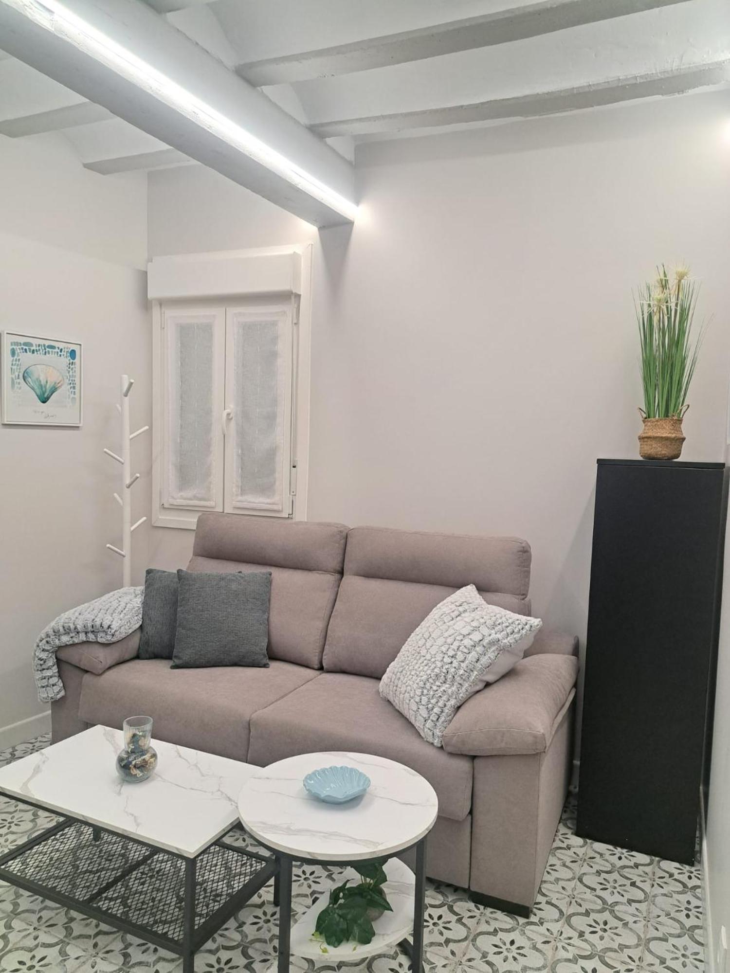El Balcon De Caballerias, Aire Acondicionado, Wifi * Logroño