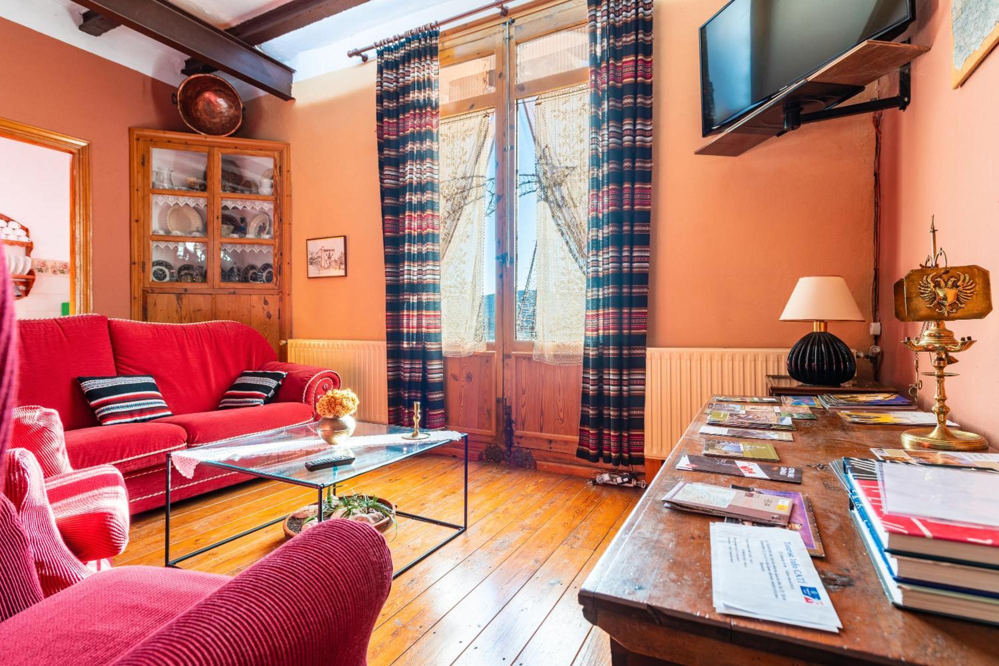 Holiday home Mas Vell Cati