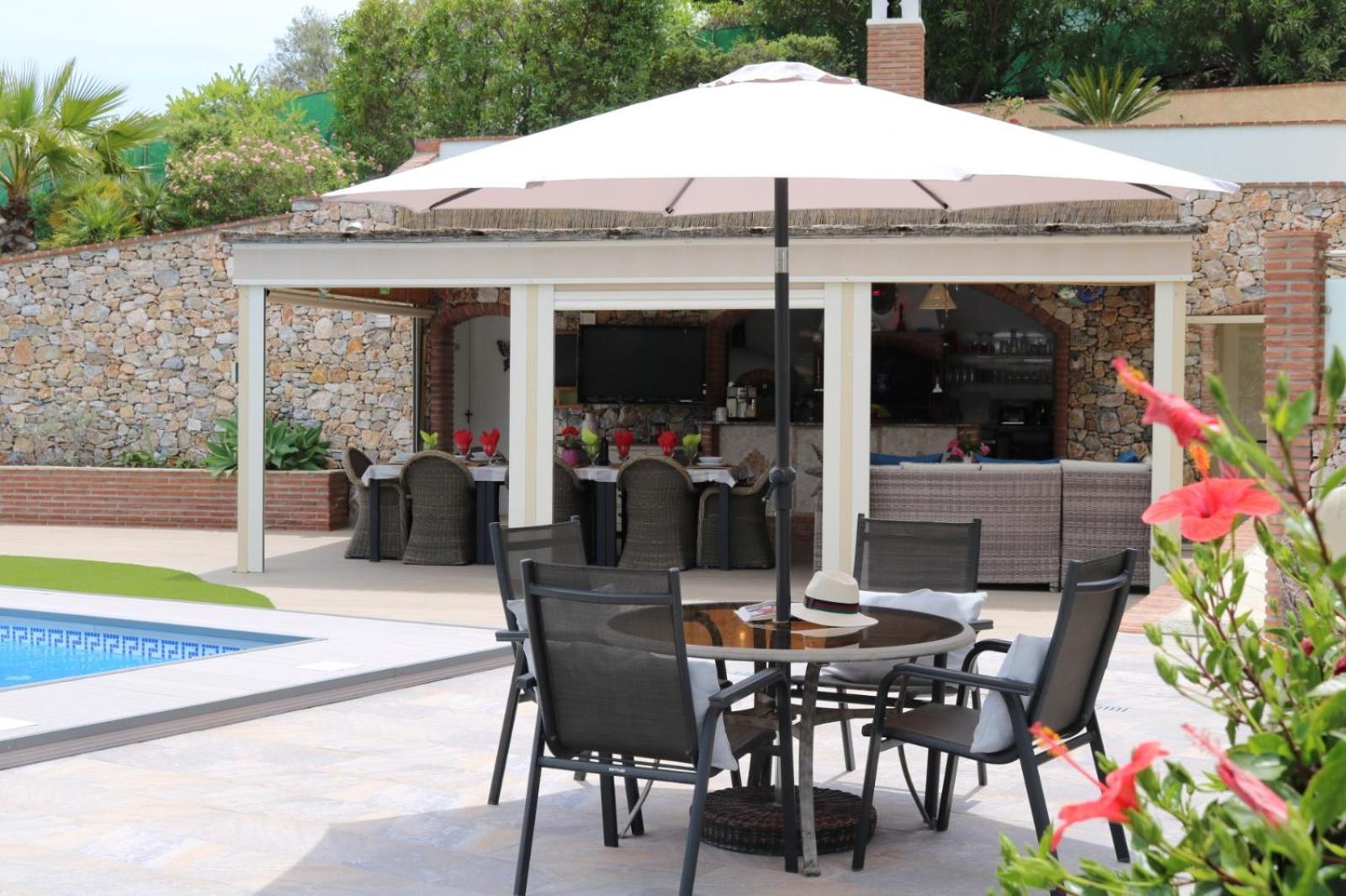 Exceptional Costa Del Sol El Espuela For 8 Heated Pool Amazing Views & Quality Villa *