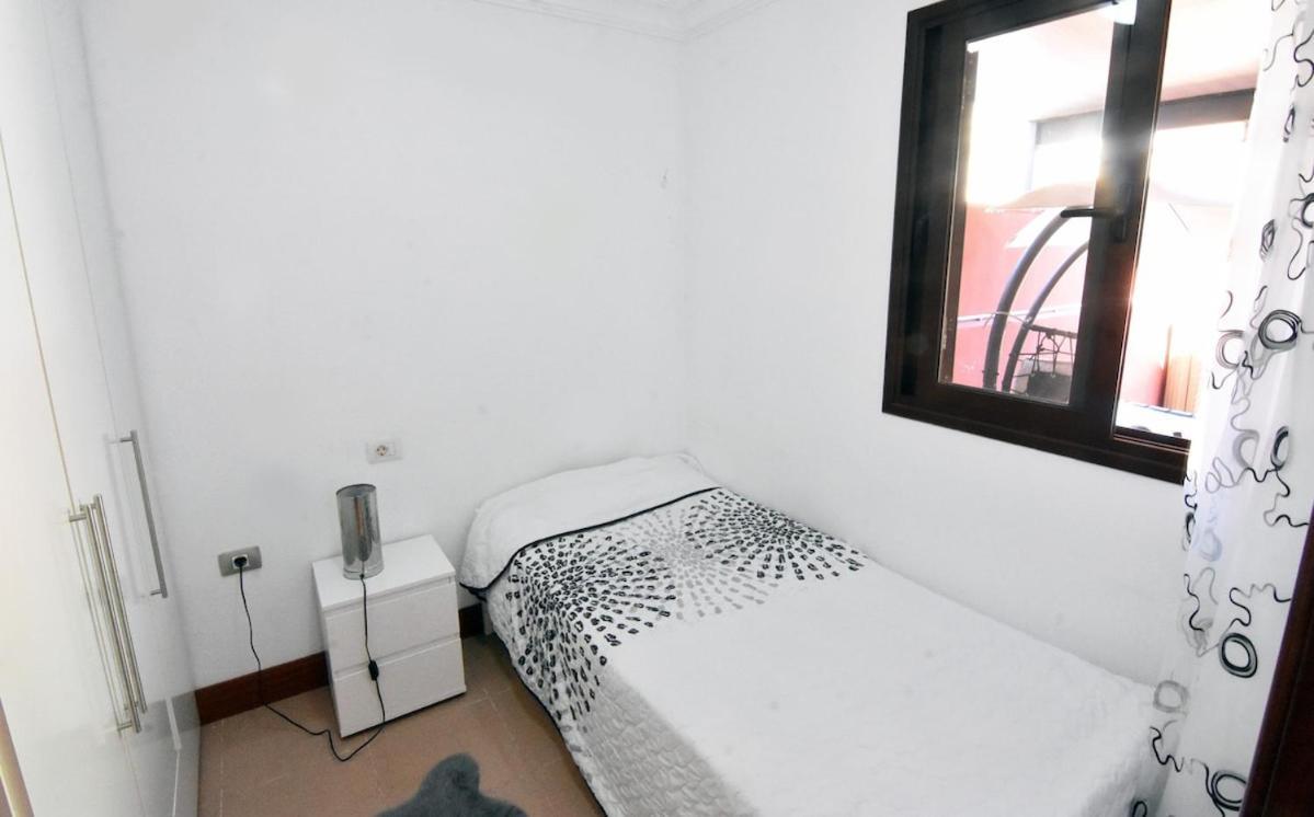 Apartamento House With Jacuzzi In *
