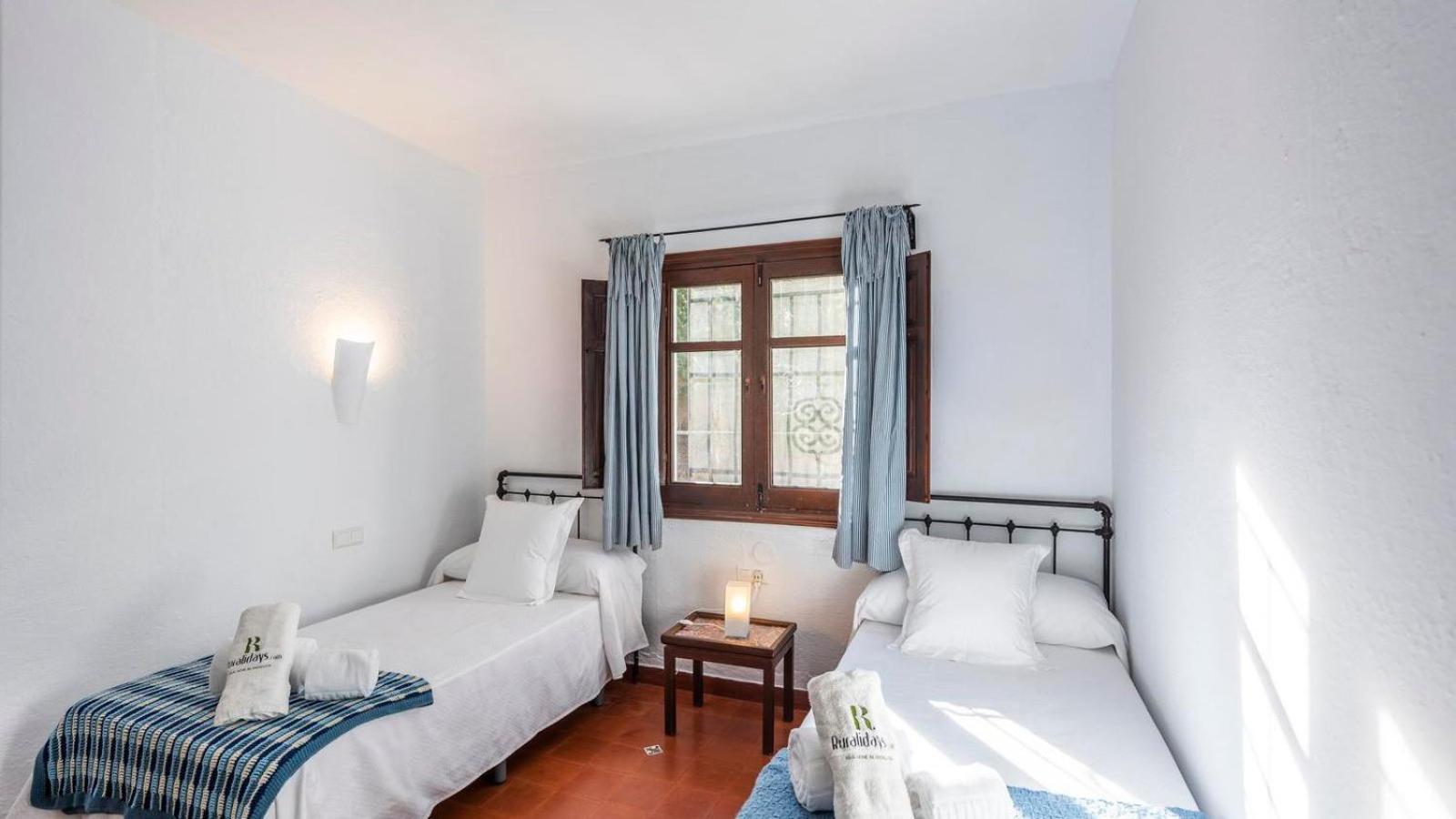 Los Jazmines By Ruralidays Holiday home *