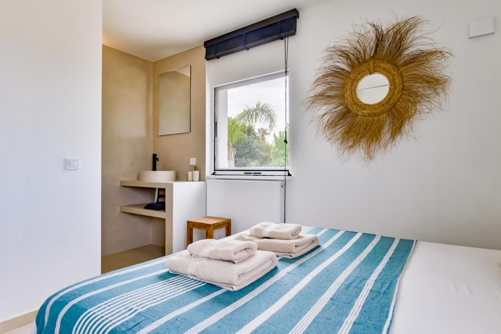 Vertigo- Managed By Almarina Villa