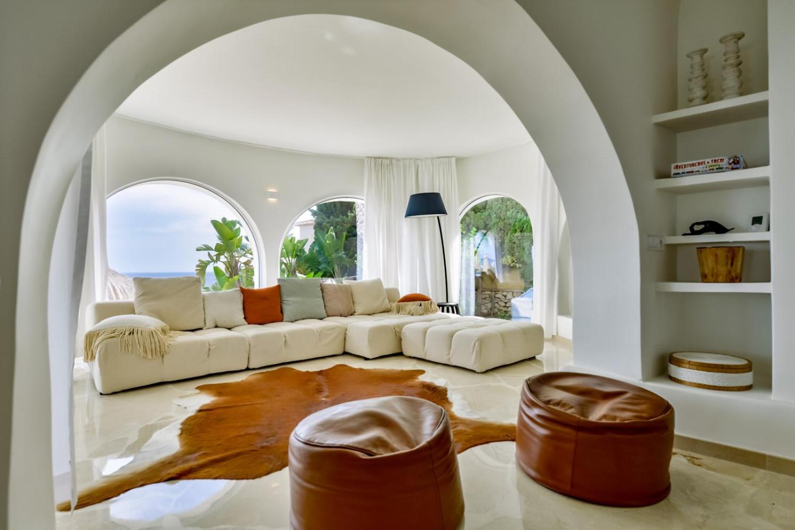 Vertigo- Managed By Almarina * Benissa