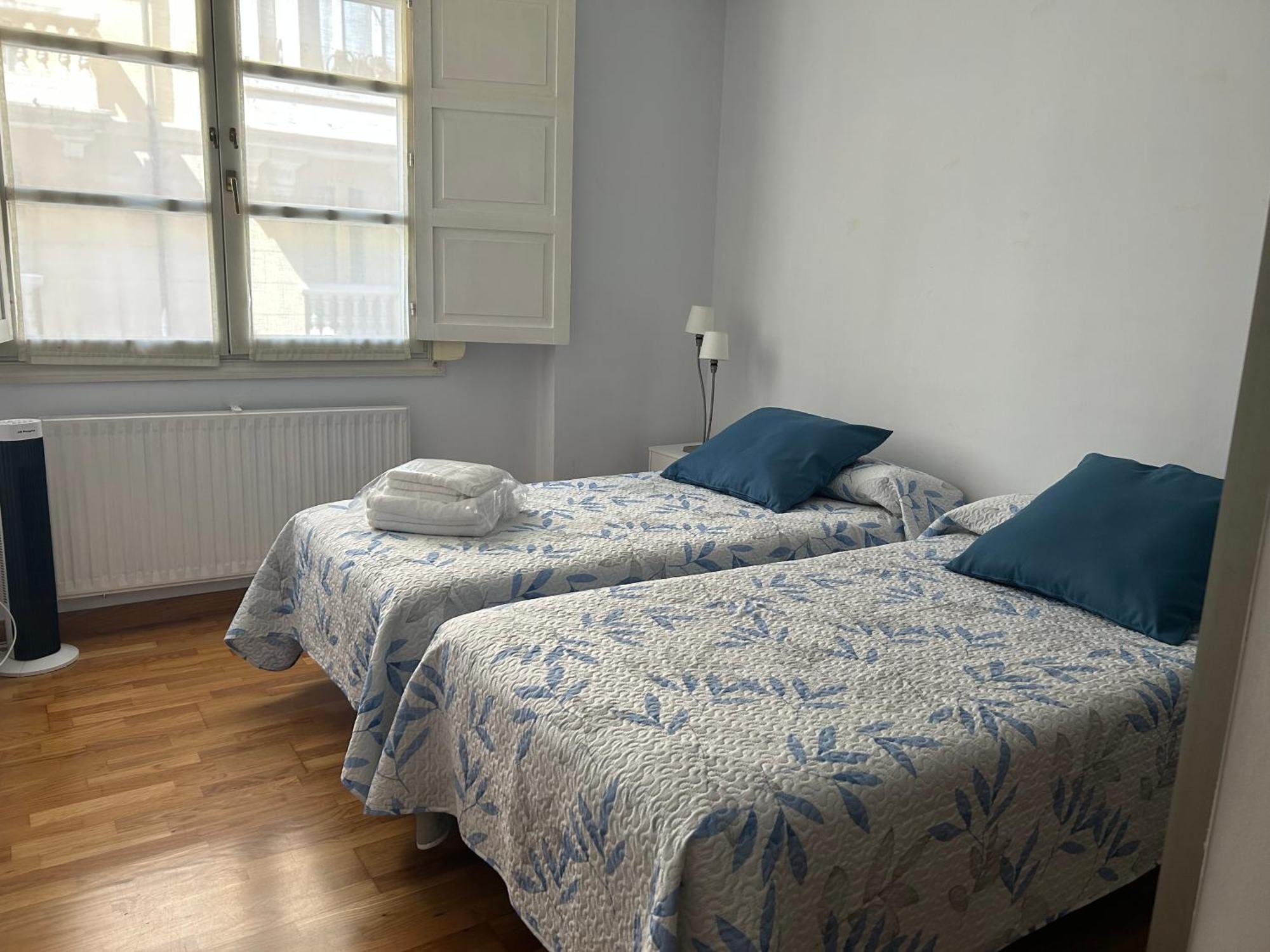 Plaza Del Mercado Apartment