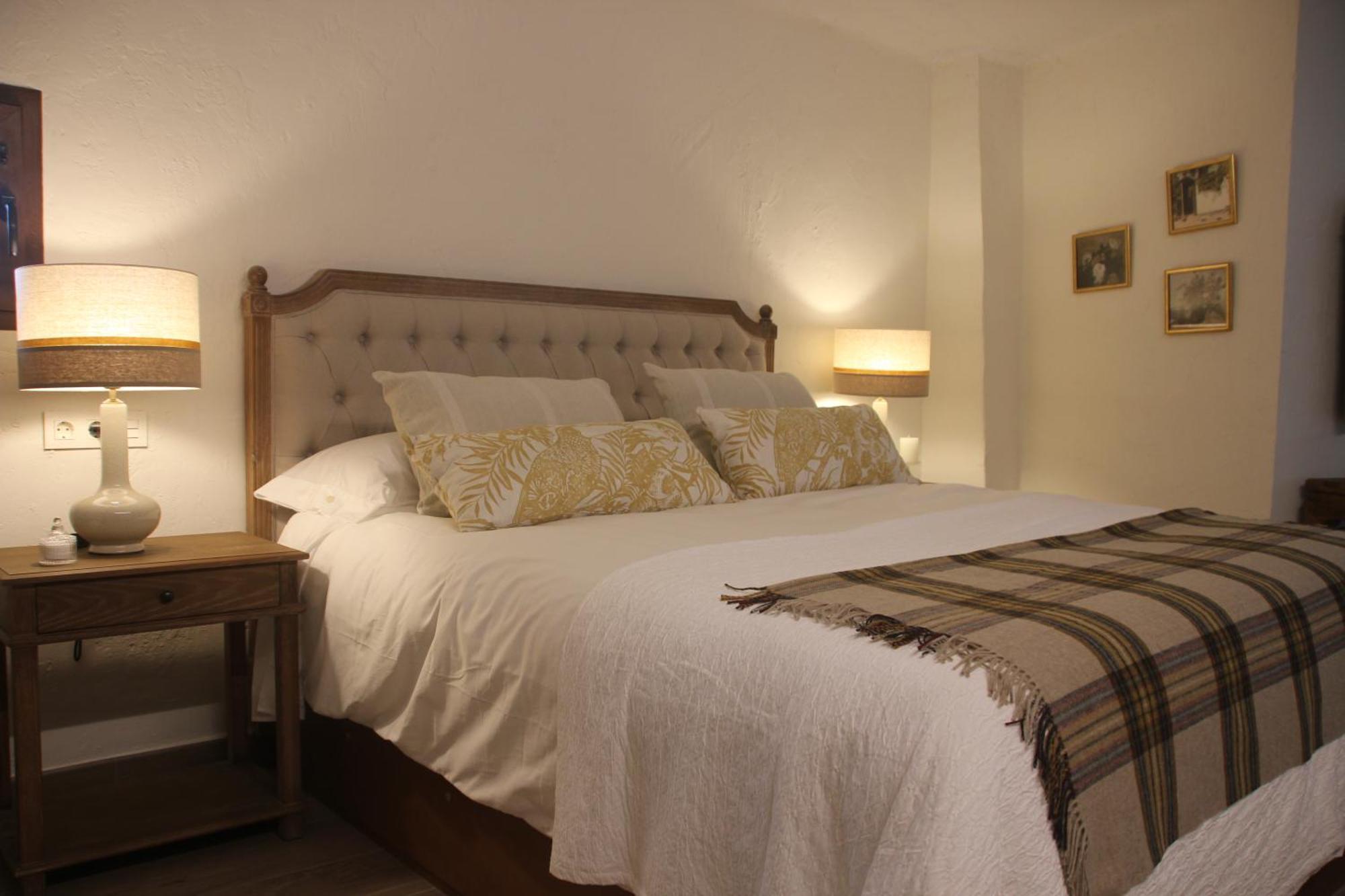 Hotel Rural Santui