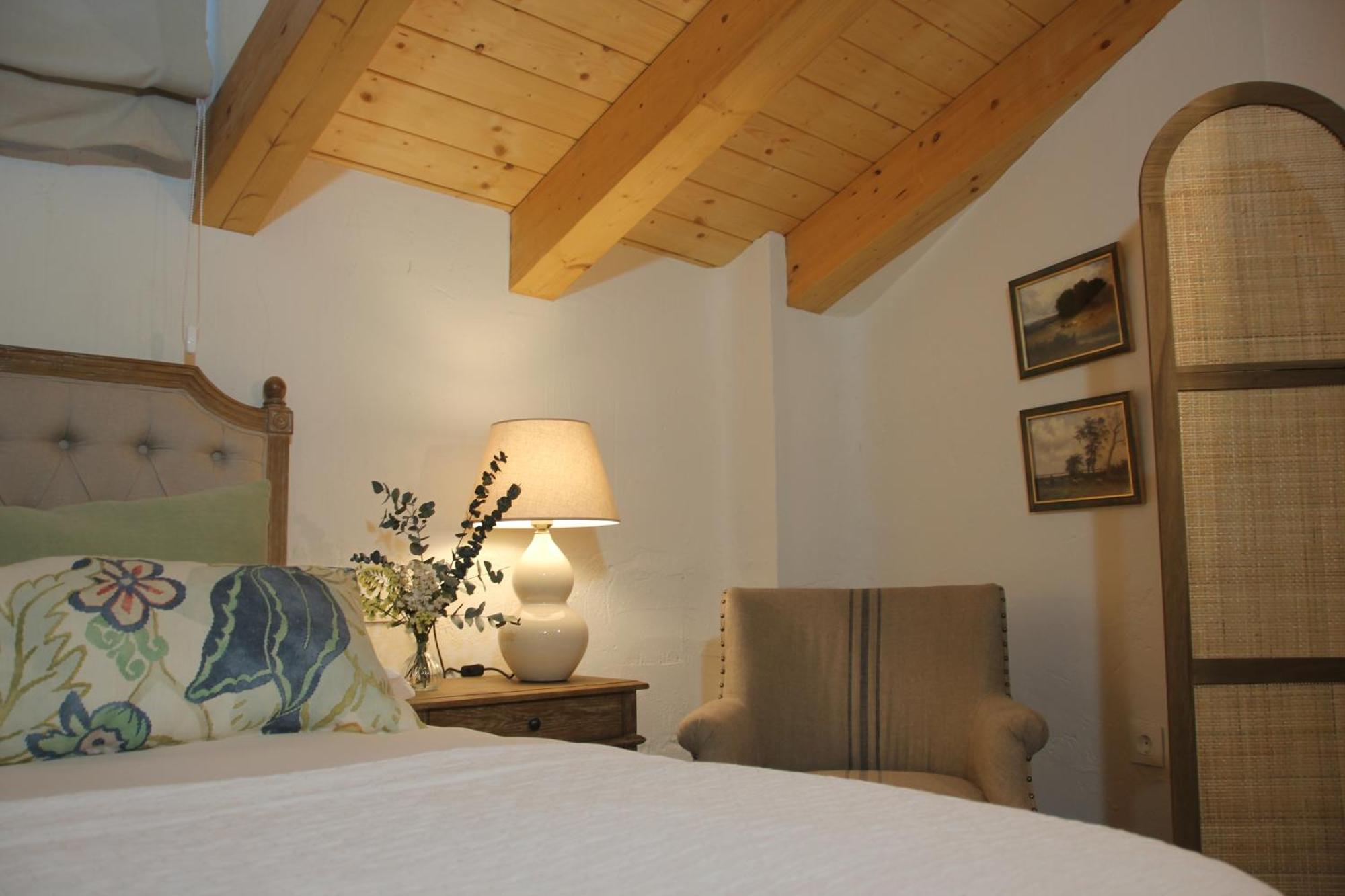 Hotel Rural Santui *