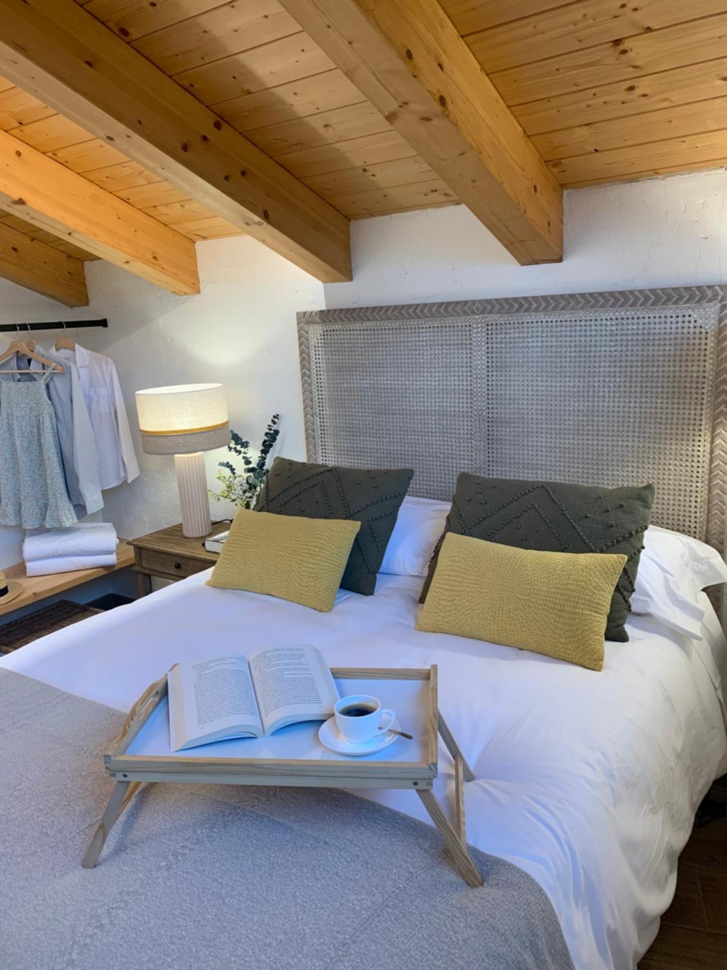 Hotel Rural Santui *