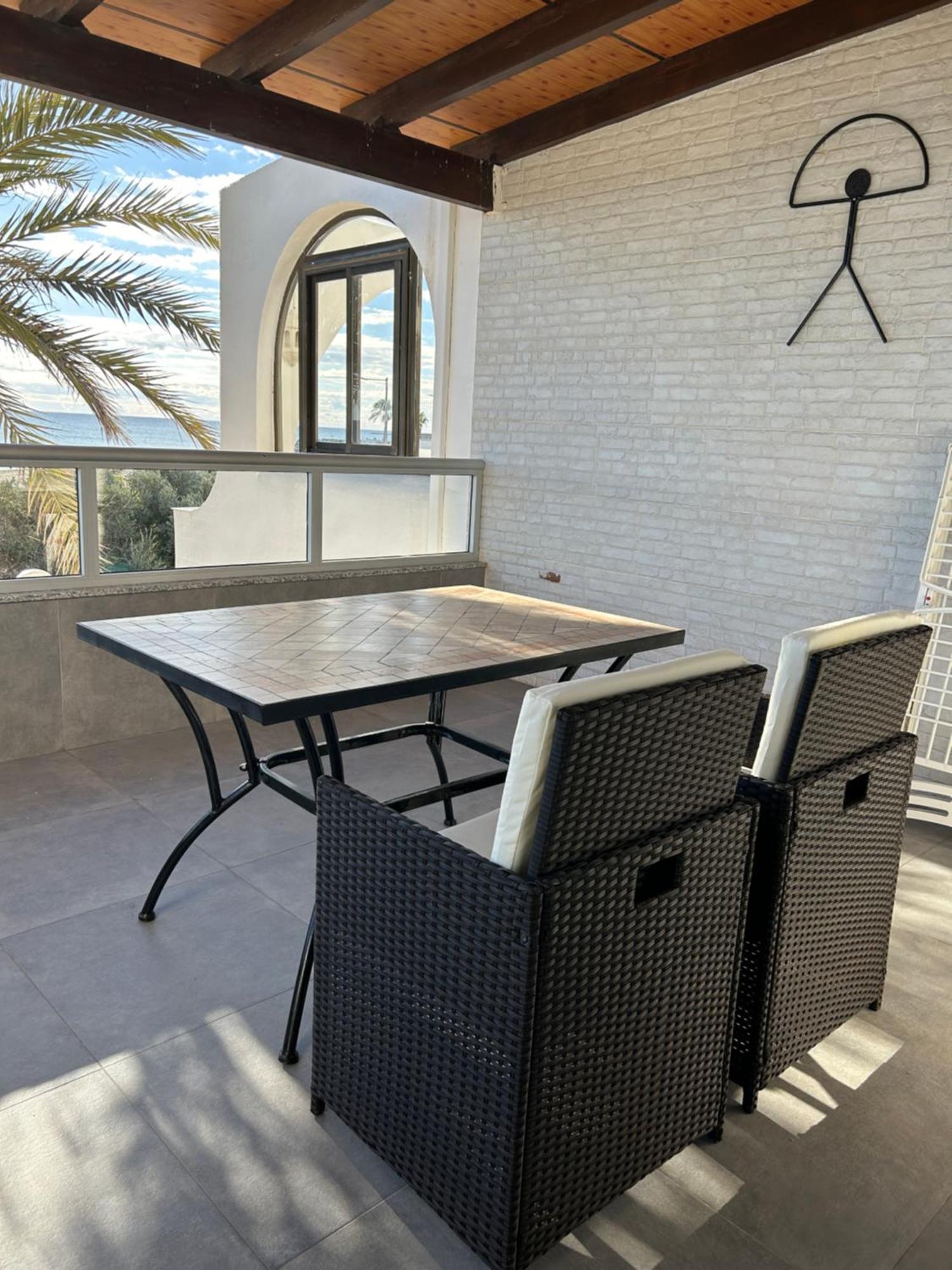 Stunning Location! 15m To Apartamento