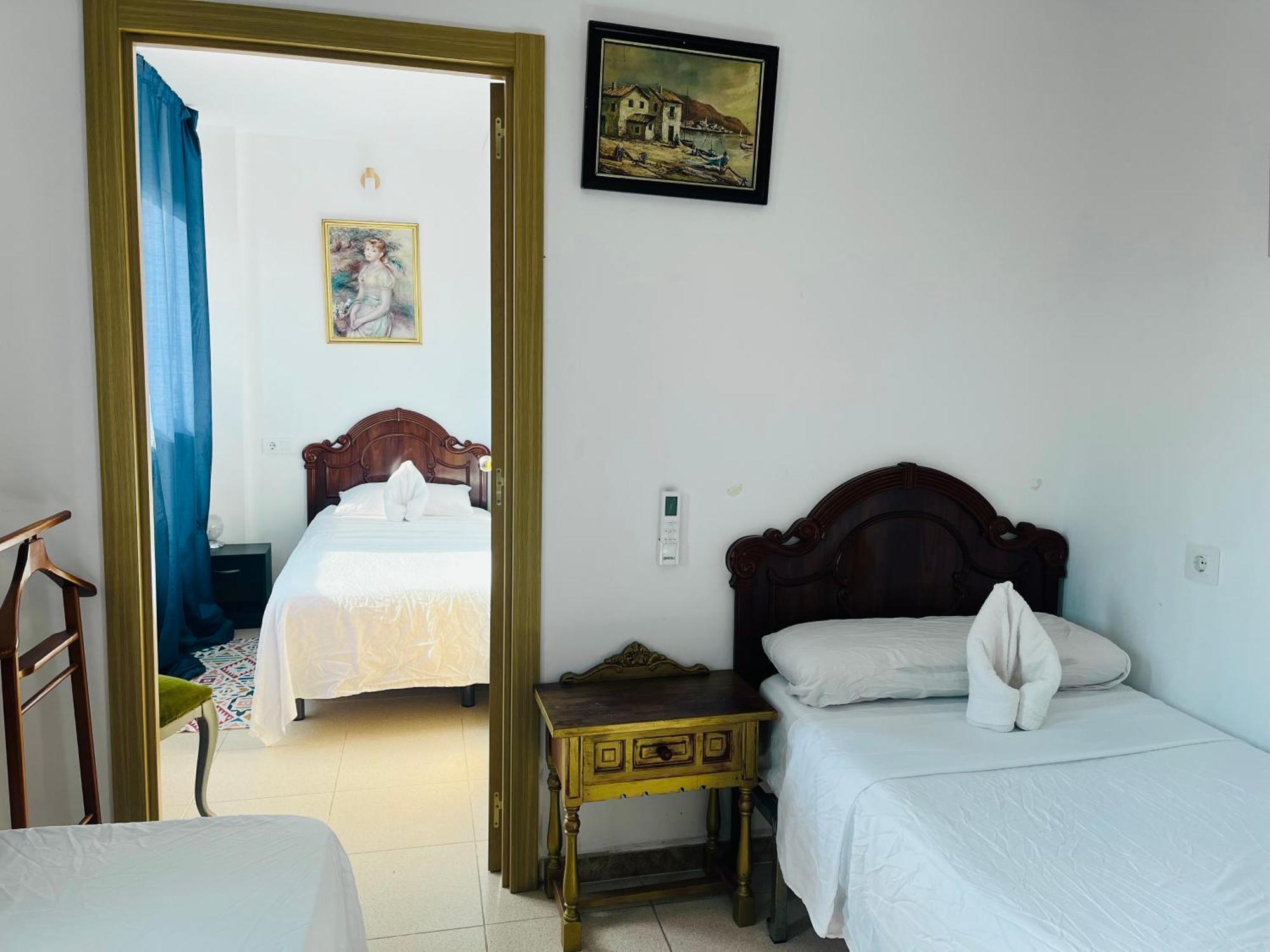 Guest house Art House Alicante