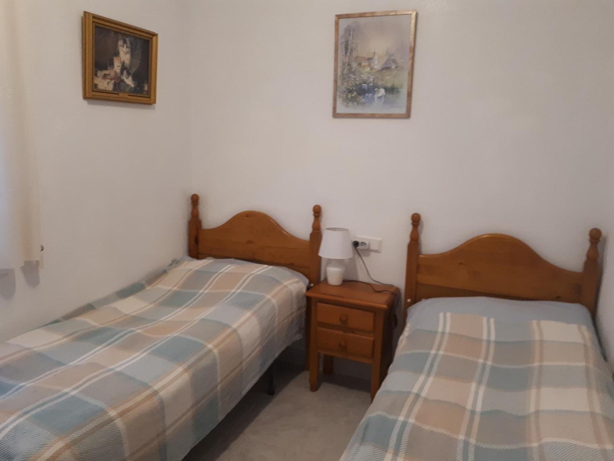 Lovely Detached 3 Bedroom Villa, Communal Pool In Quesada