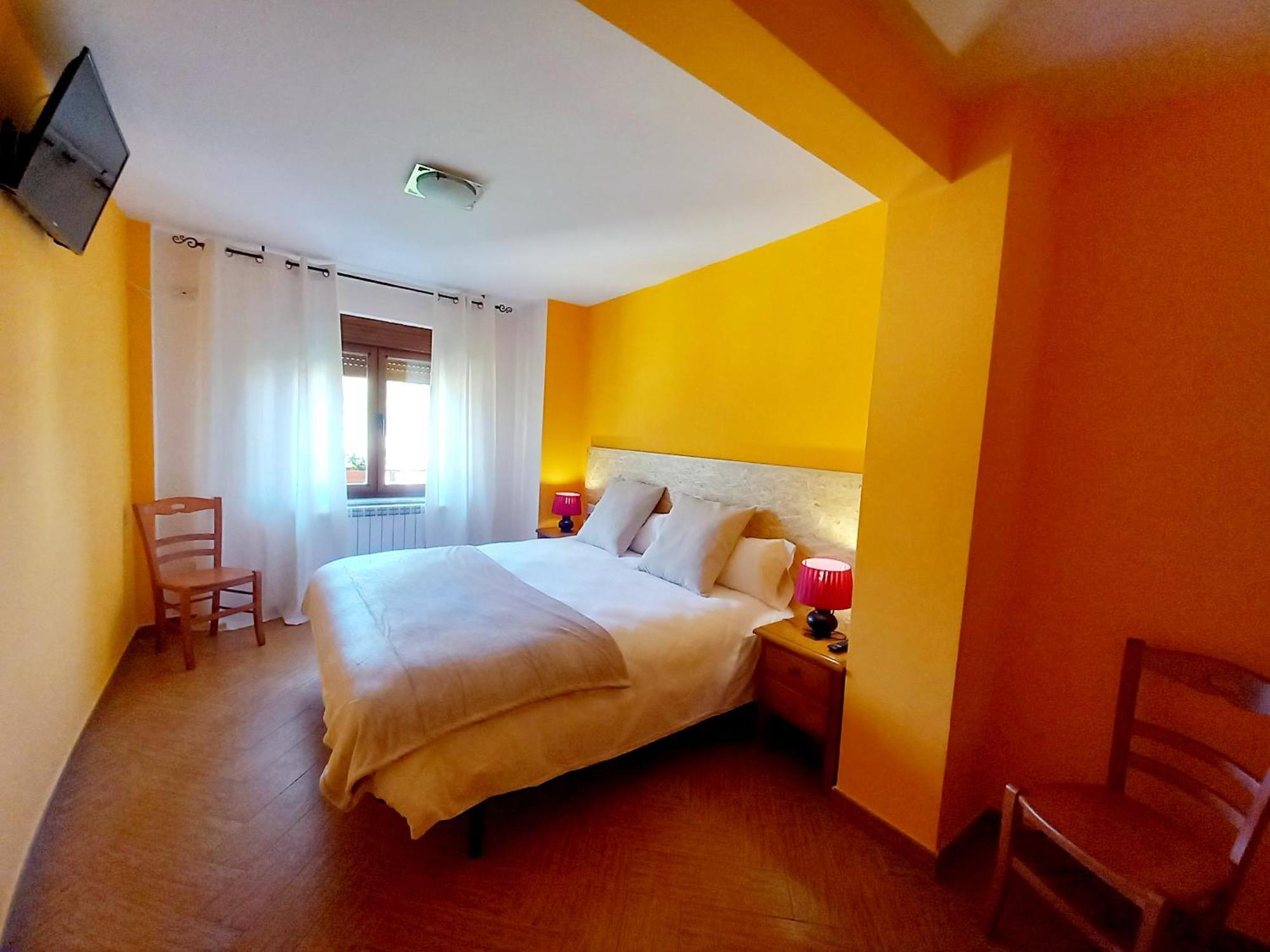 Hotel Rural Orquidea Velilla del Rio Carrion