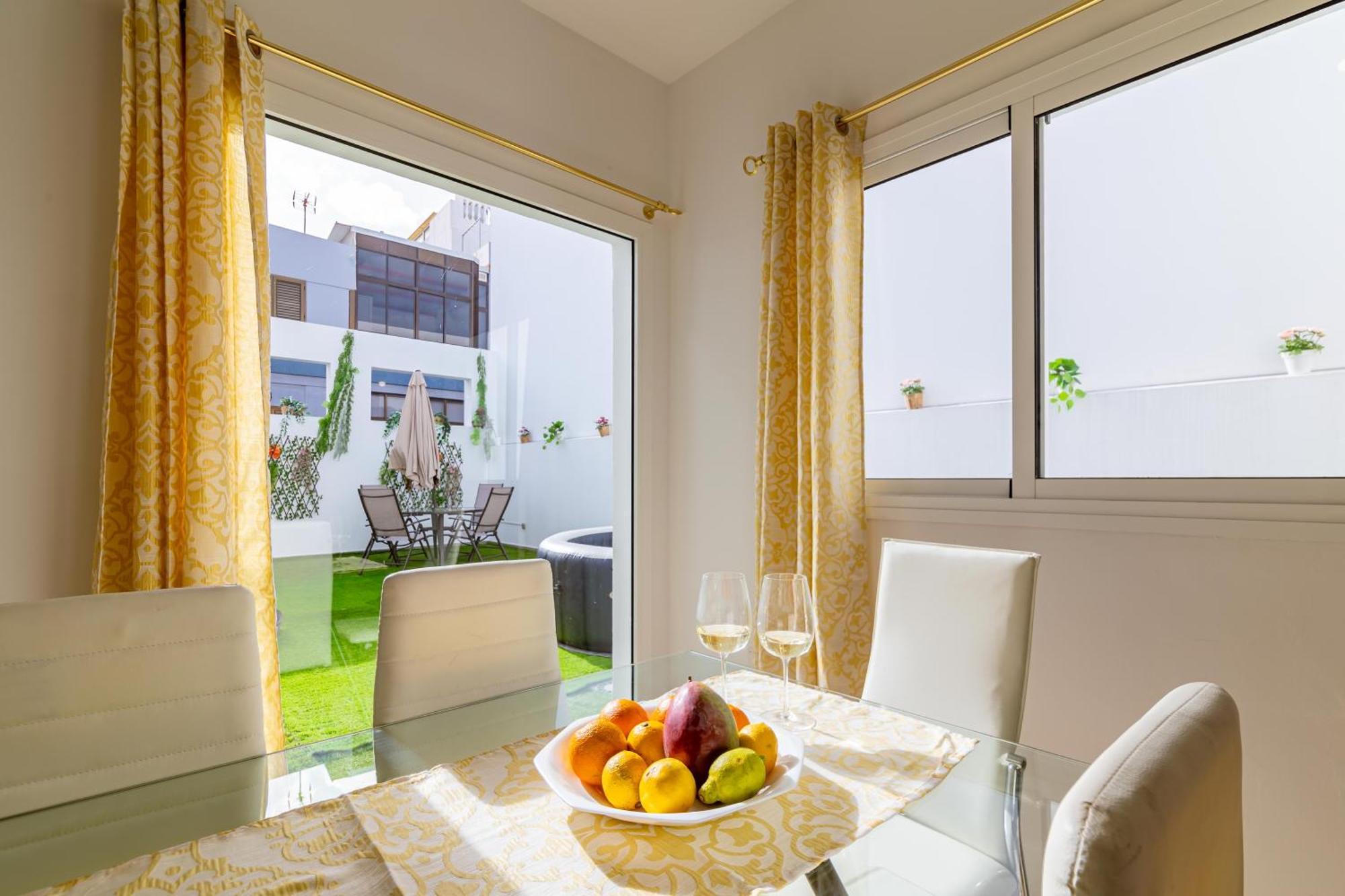 Garden Terrace House - La Isleta