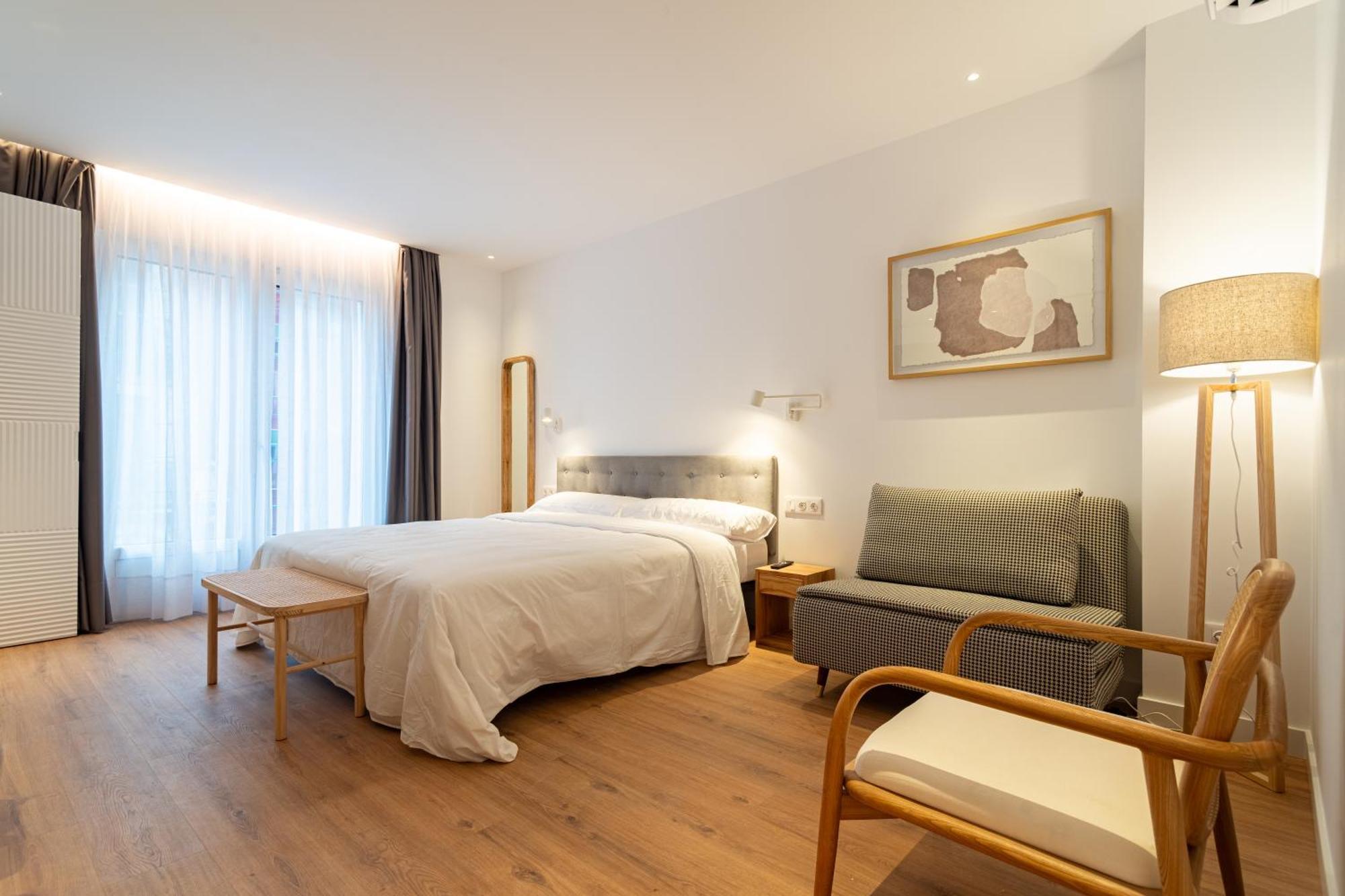 Edificio Ferrari By Plaza Mayor Apartment