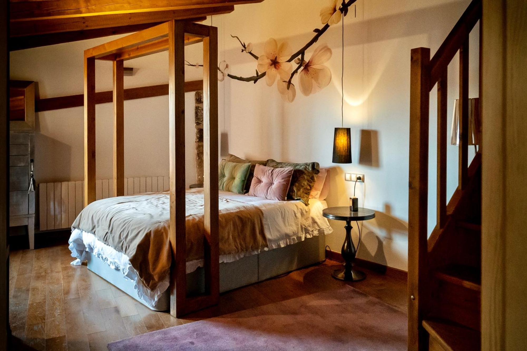 Rural Flor De Almendro Hotel Loarre
