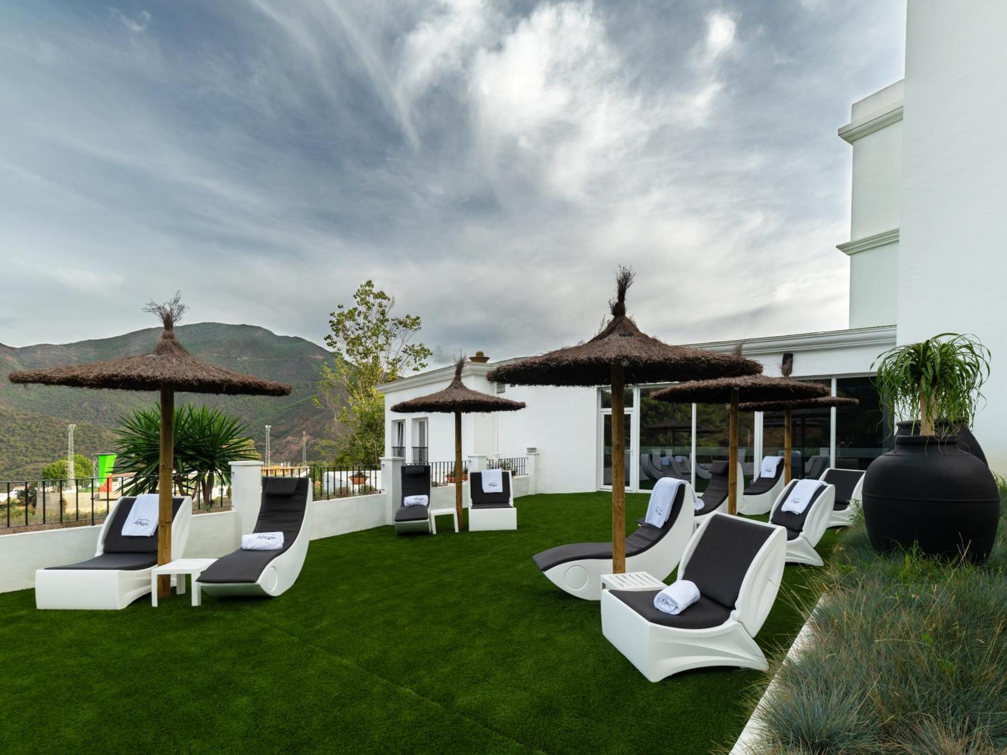 Hotel Altos De 4*