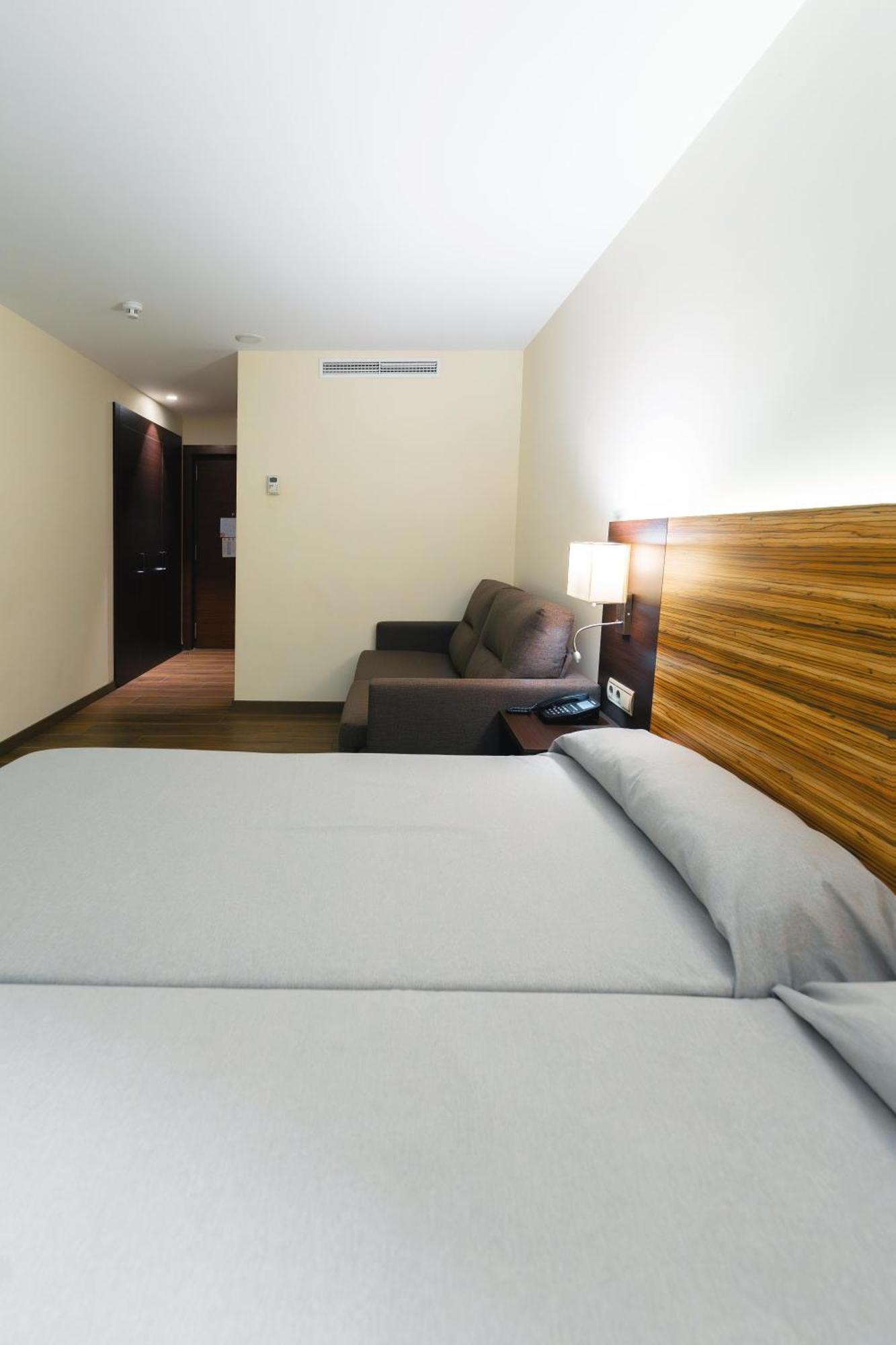 Hotel Port 4*