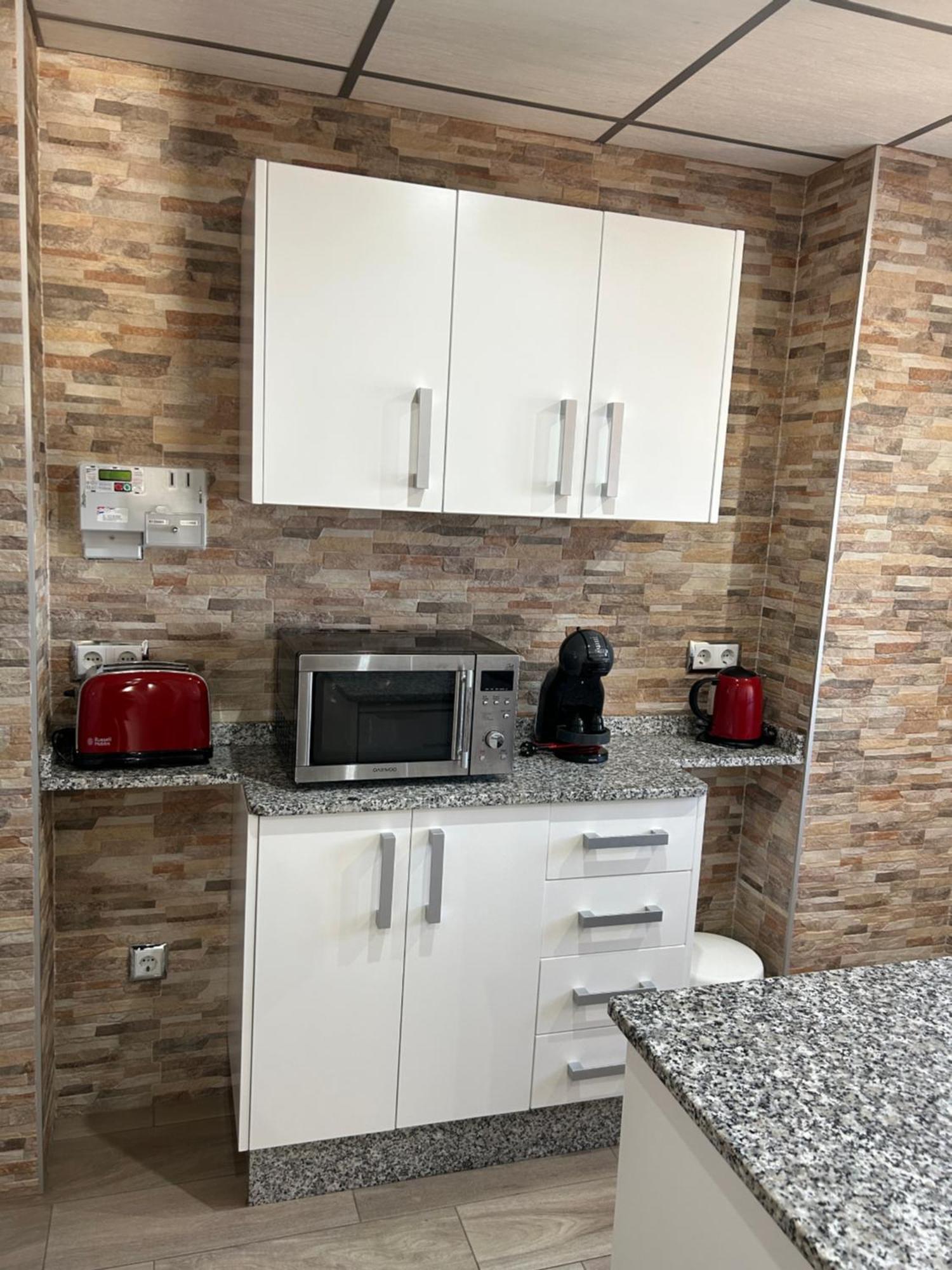 Apartamento Stunning Location! 15m To *
