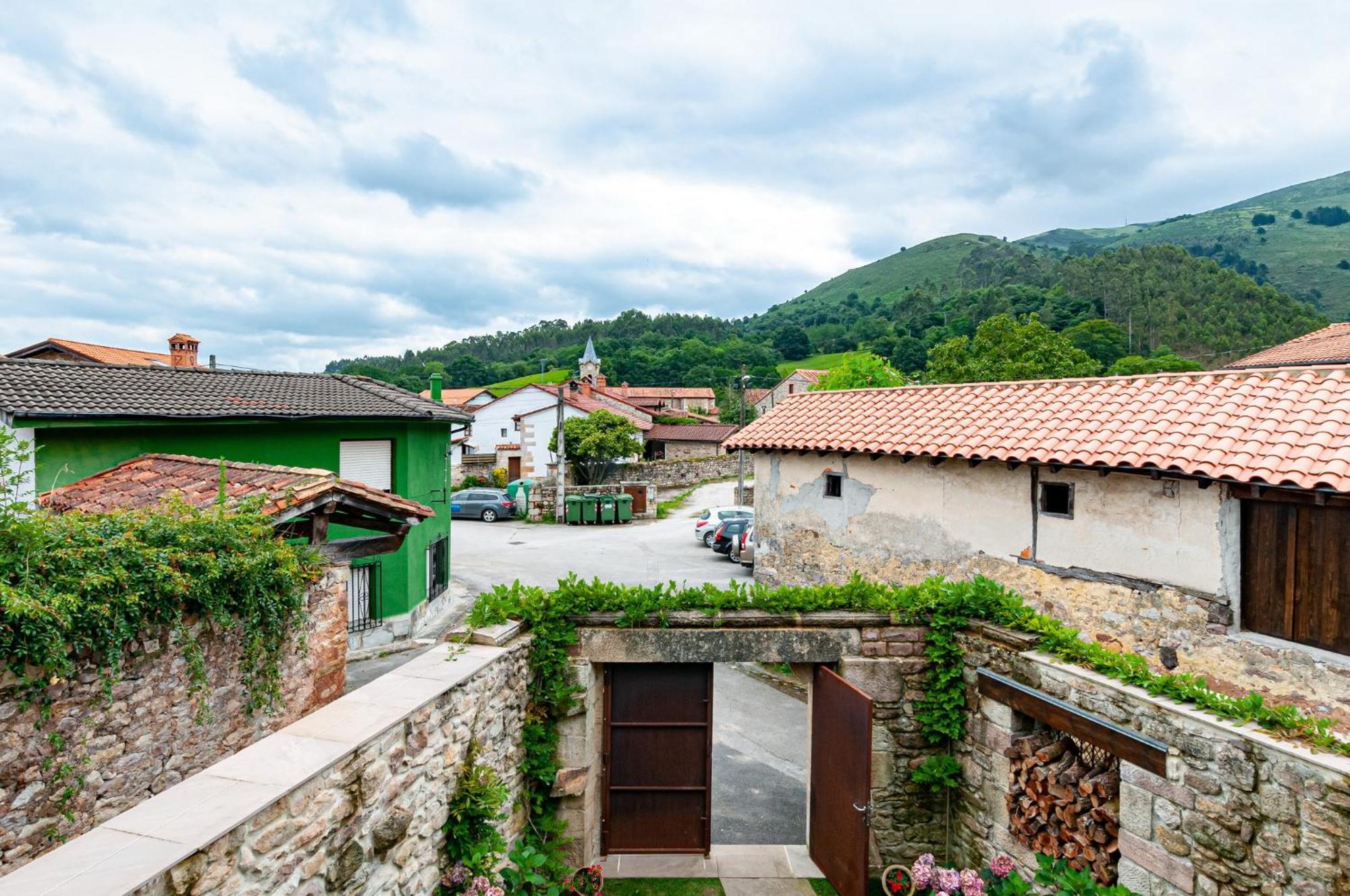 La Casa De Piedra Сasa de vacaciones
