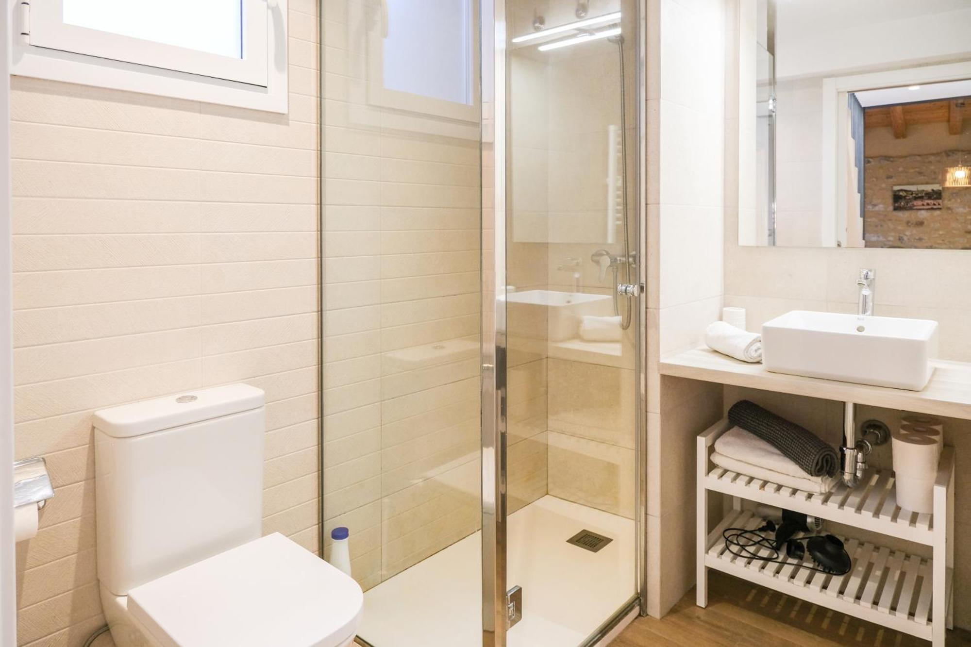 Ganganell Atic Con Terraza En Apartamento *